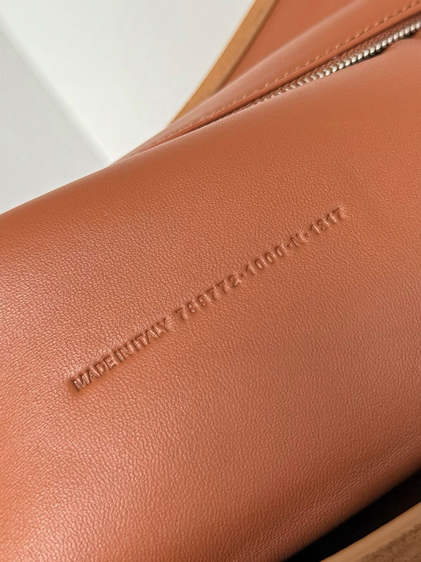 Balenciaga Rodeo Medium 35x23.3x10.9cm