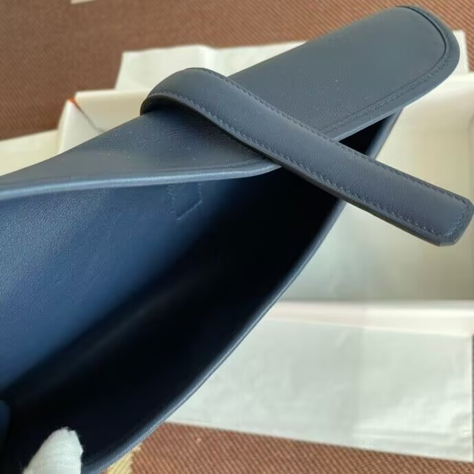 Hermes Jige Elan Clutch Swift 29