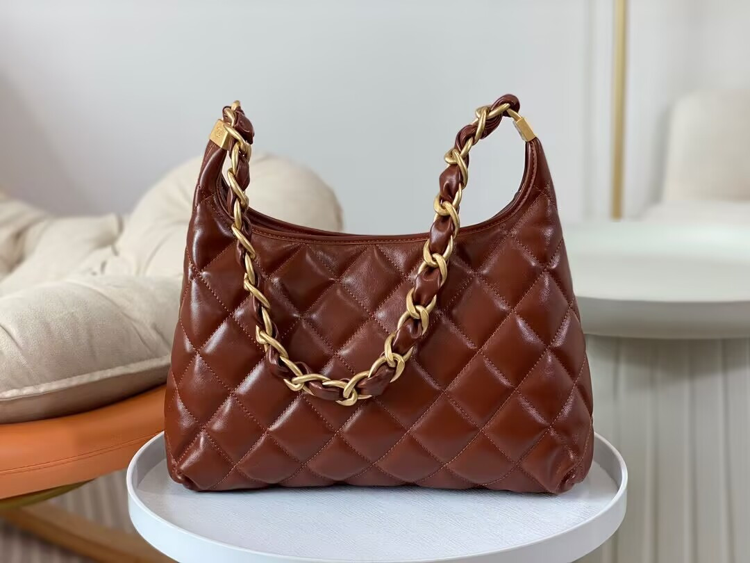 Chanel Hobo Bag 30×28×11cm