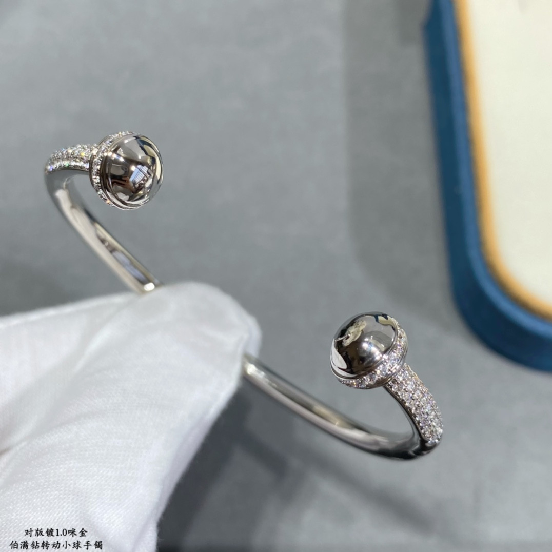 Piaget fully diamond-encrusted rotating ball Bracelet