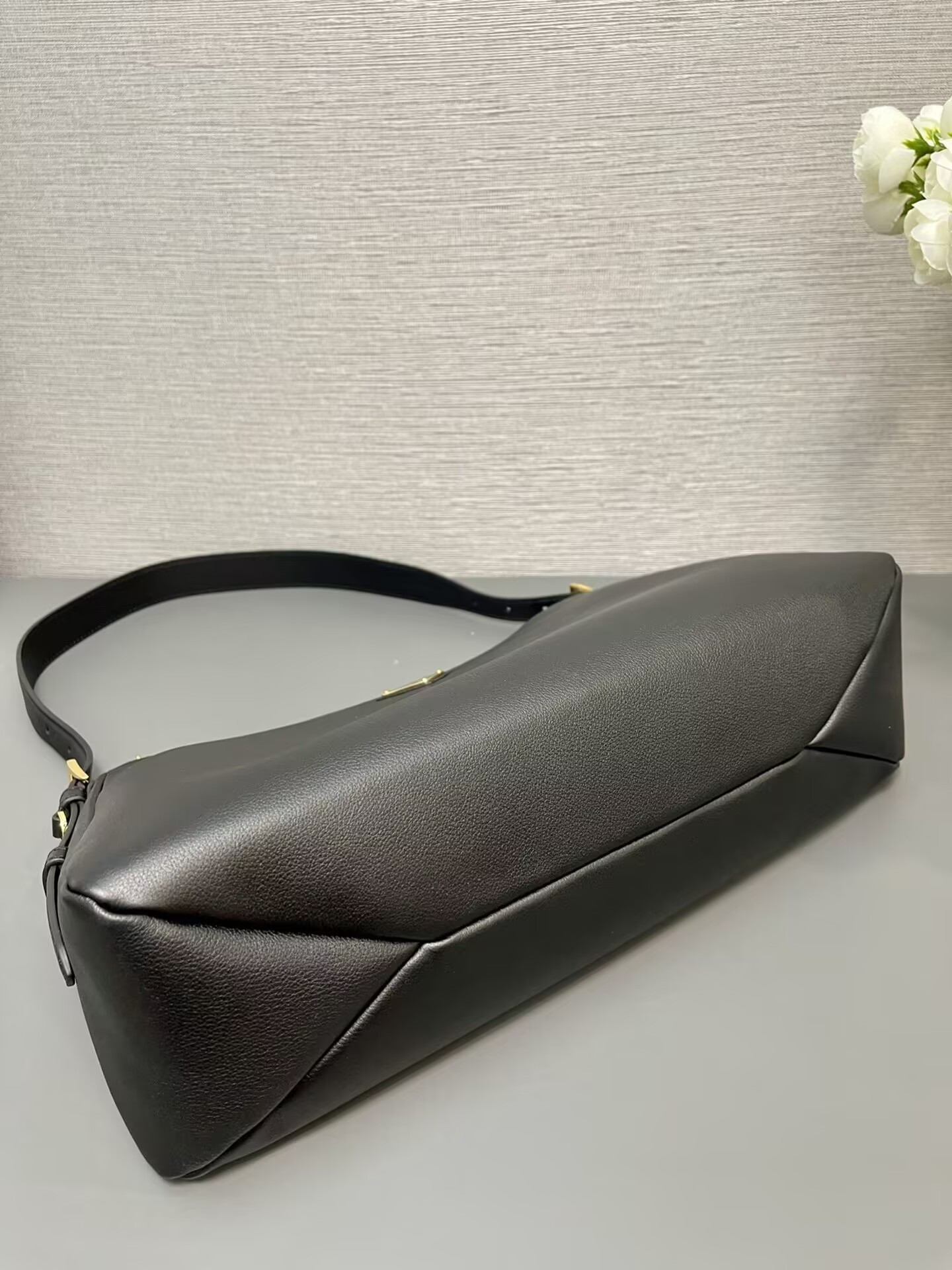 Prada Aimée large leather shoulder bag 39x23x12cm