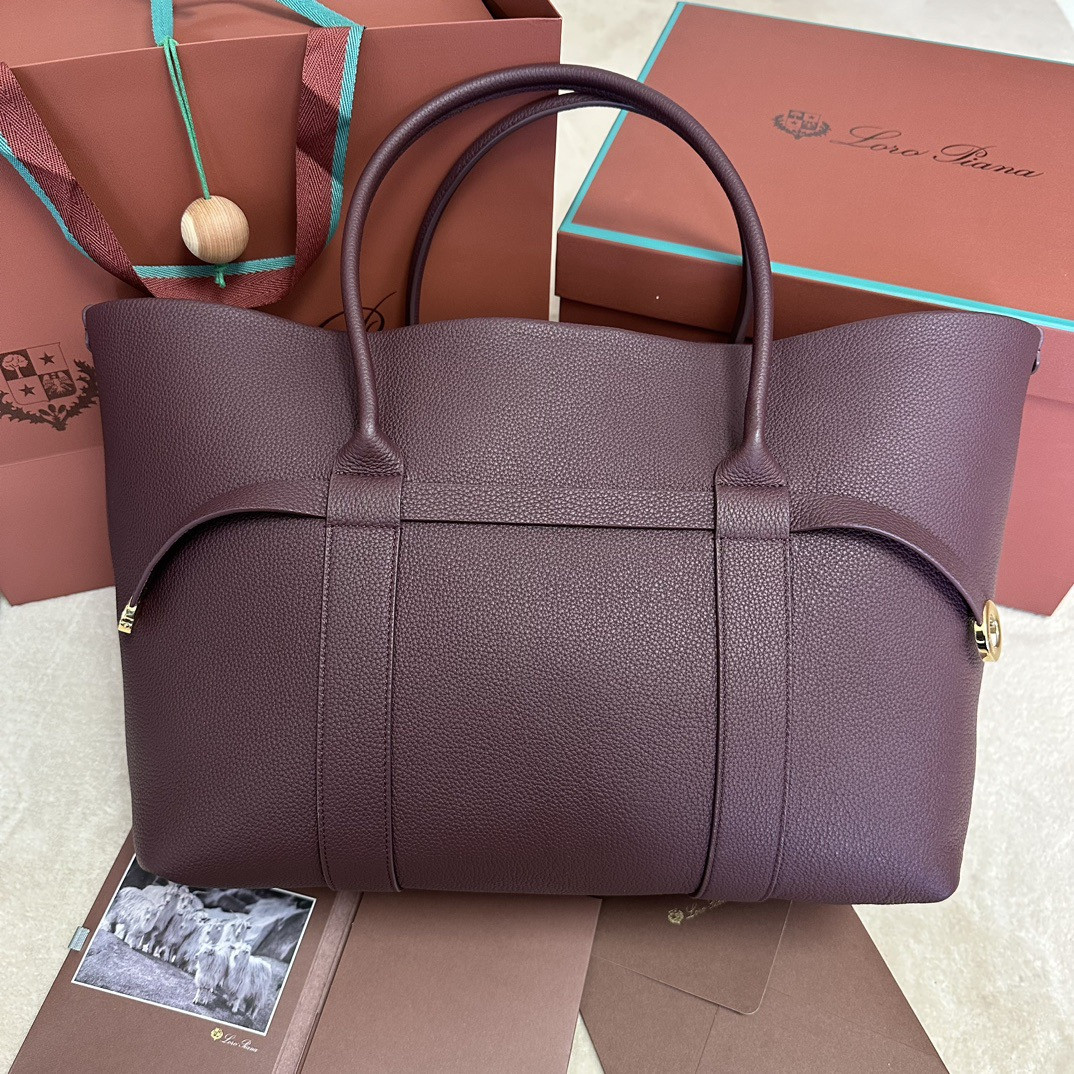 Loro Piana Large Ghiera Shopper 40 X 26 X 18CM