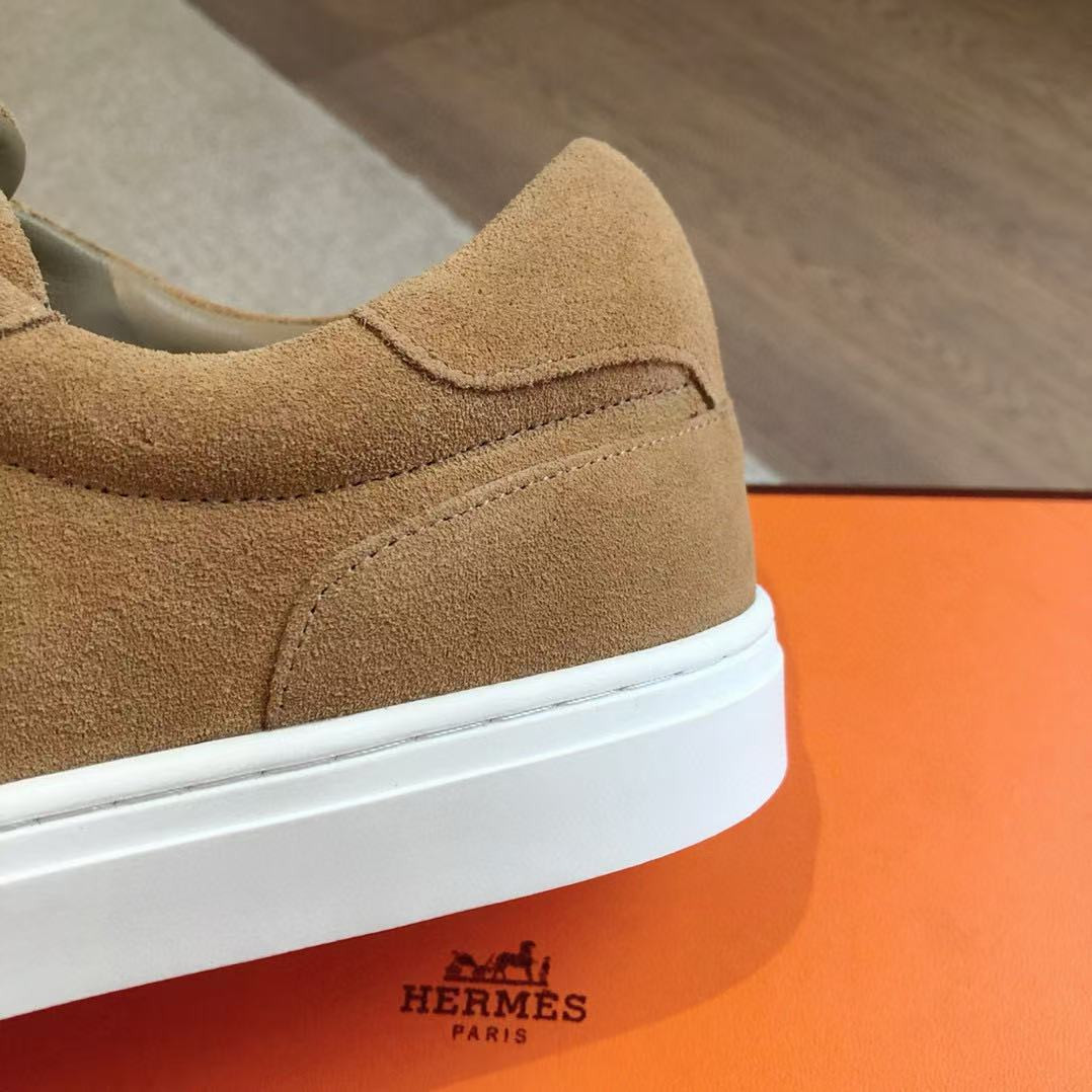 UA Hermes Day Sneaker