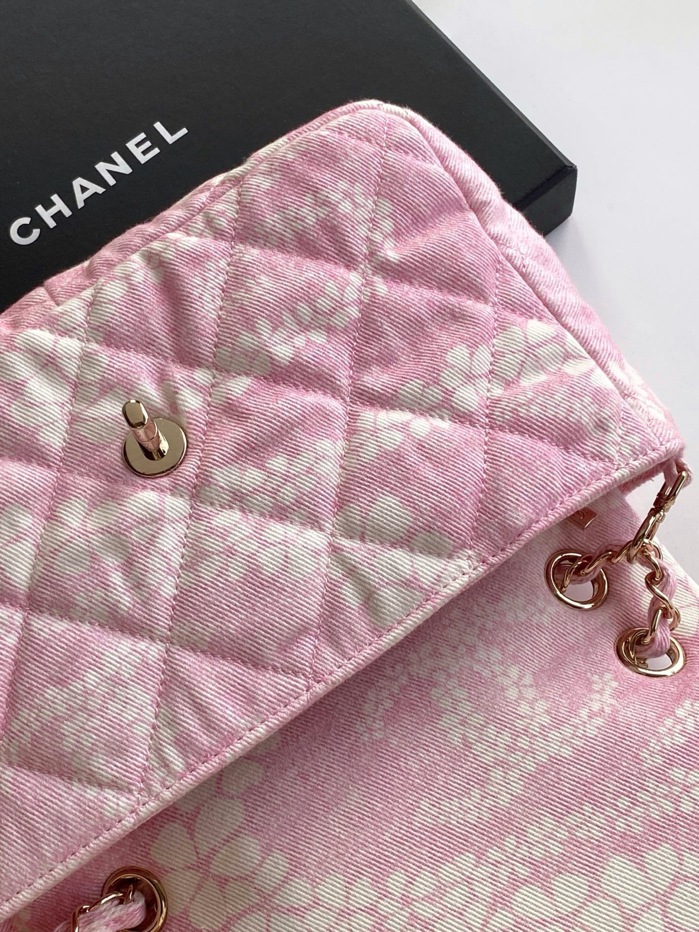 Chanel Flap bag 15x24x6.5cm