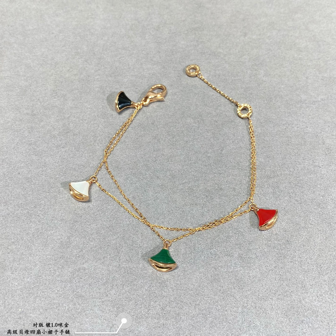 Bvlgari Four mini skirts Bracelet