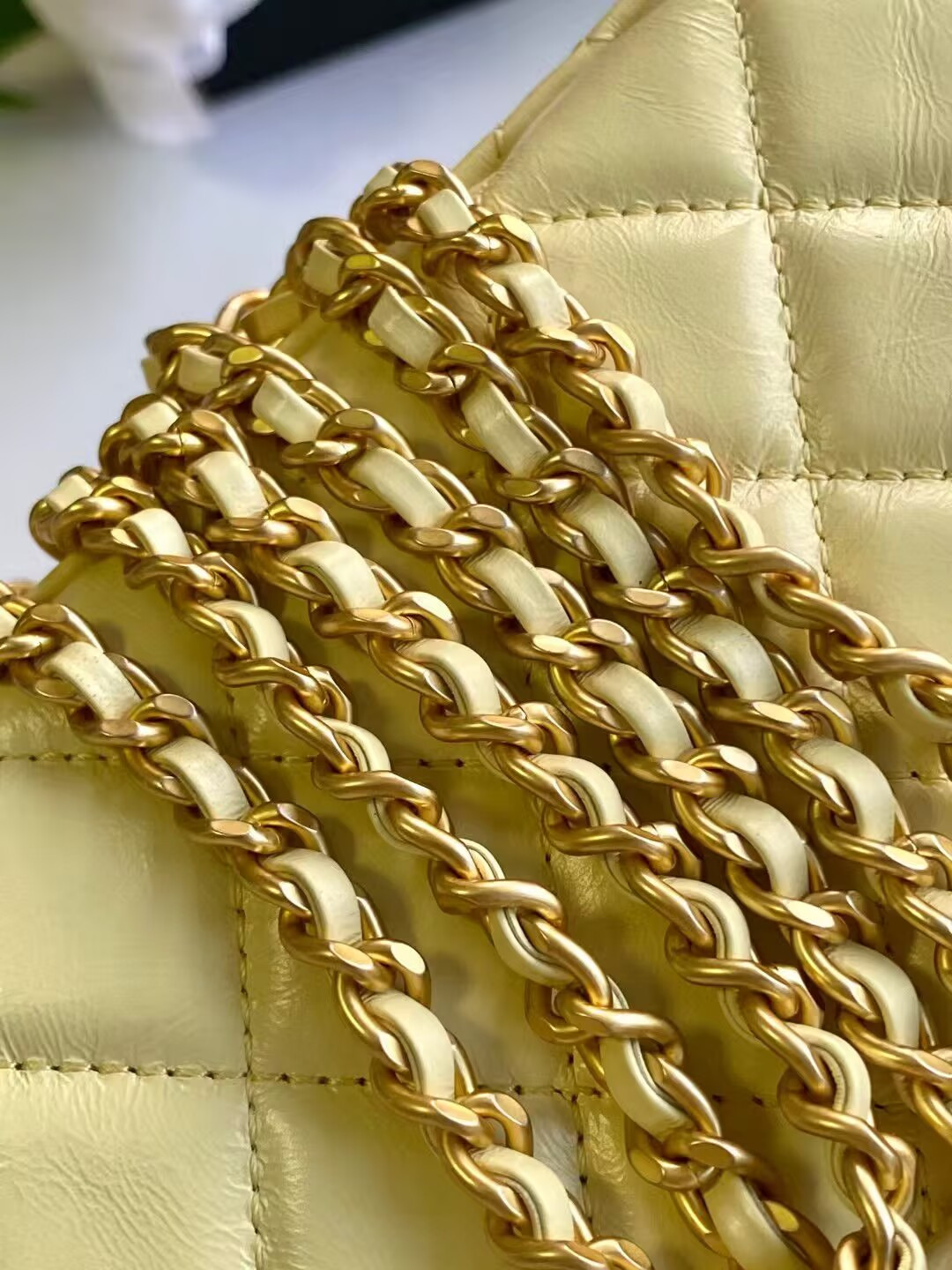 Chanel Kelly 19x13x7cm