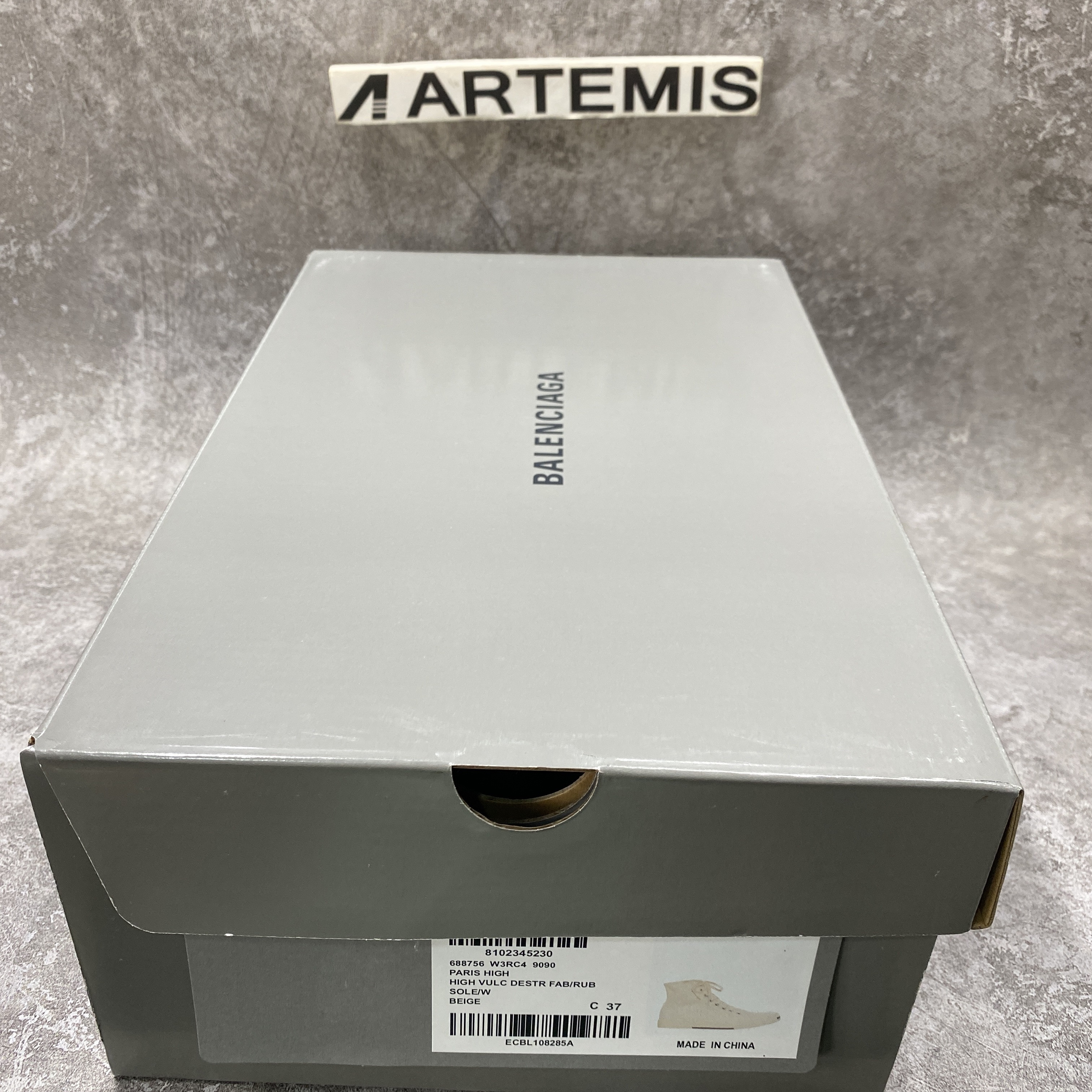 PARIS HIGH TOP SNEAKER IN WHITE