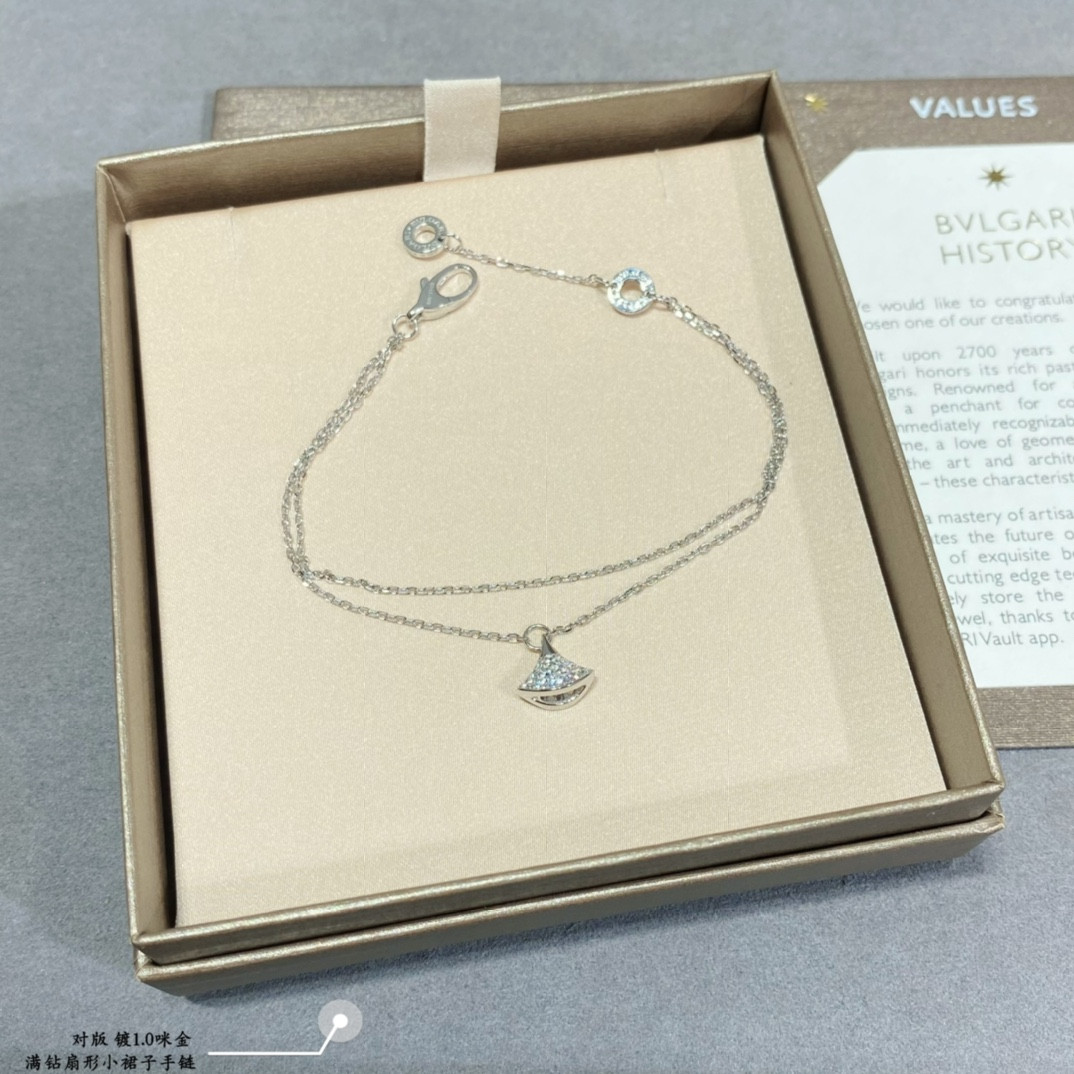Bvlgari Diamond fan-shaped mini skirt Bracelet