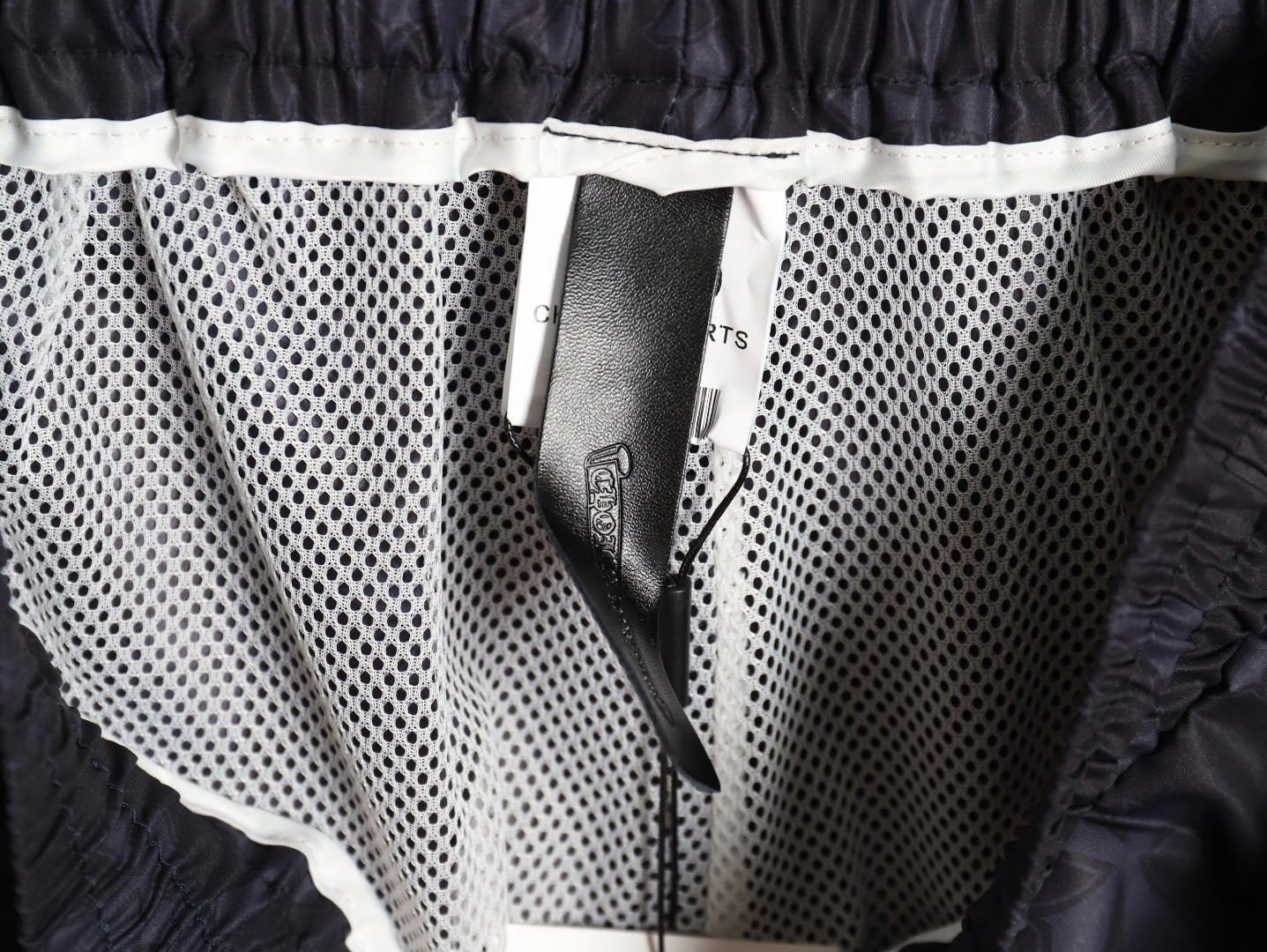 Ch*0me He**ts shorts