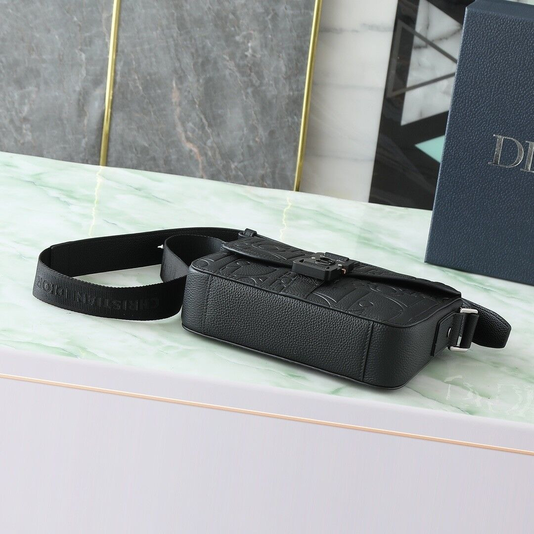 Dior Small Saddle Messenger Bag With Flap 23x18x6cm