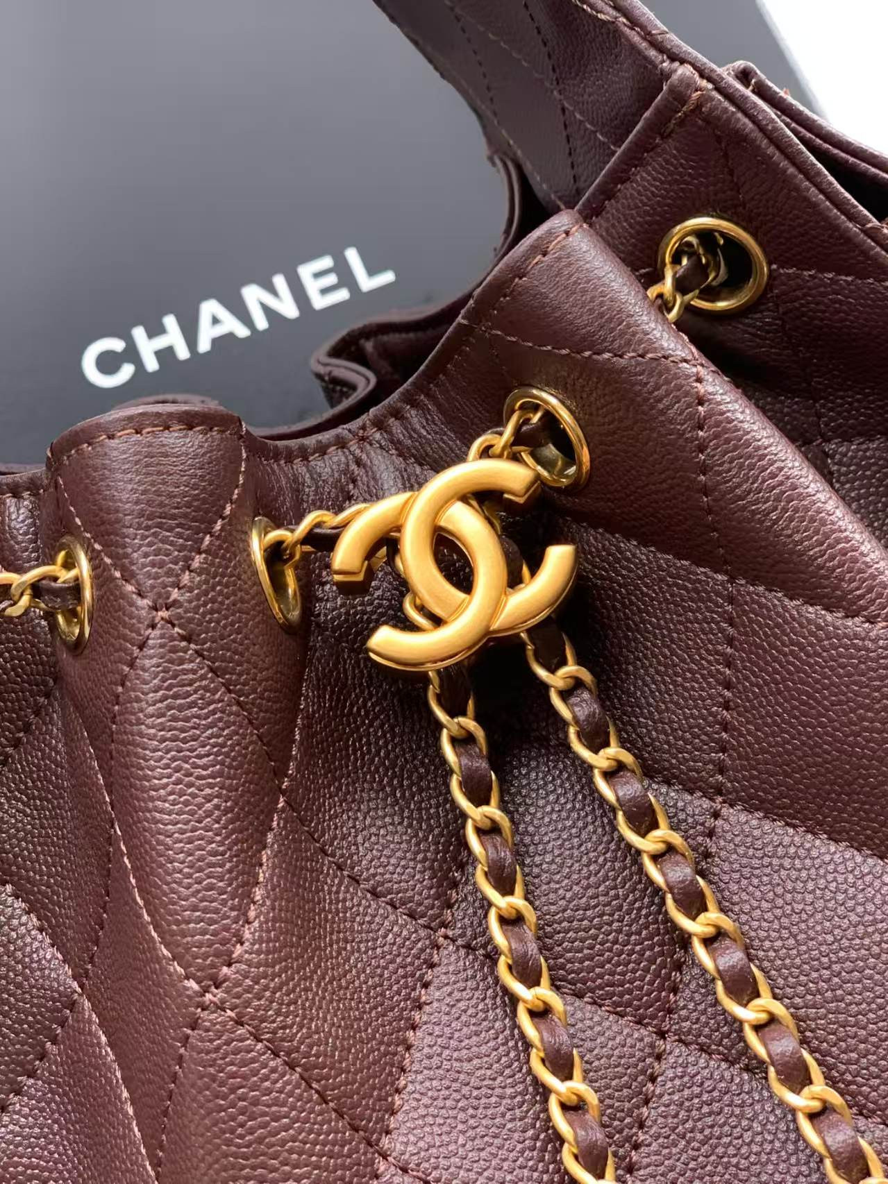 CHANEL 25C Bucket Bag 26x30x14cm