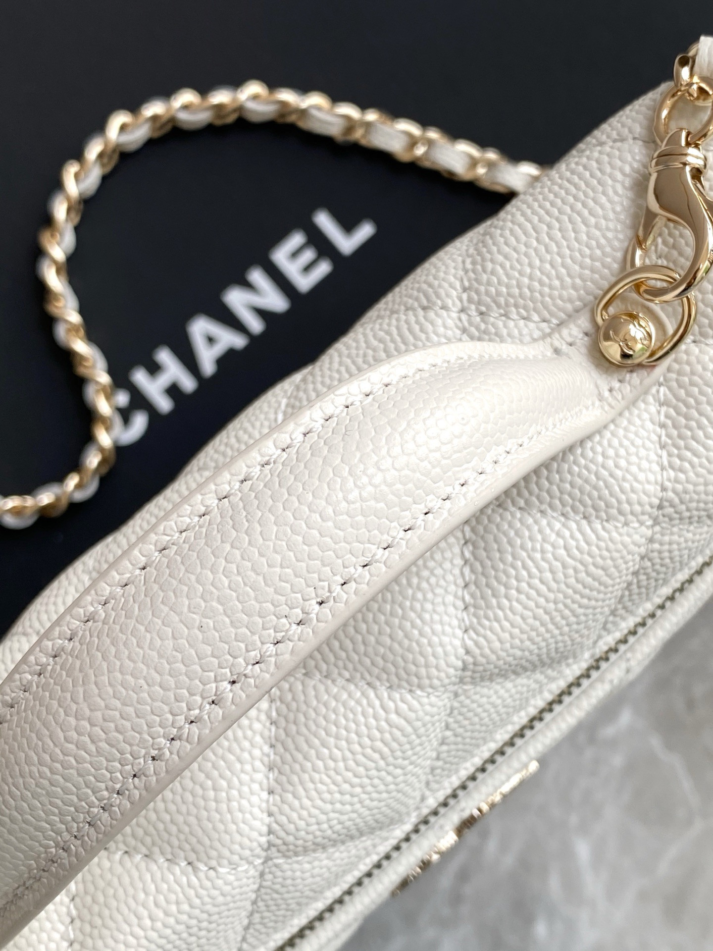 Chanel Long Vanity With Chain 25C AP4531 17×19.5×5cm