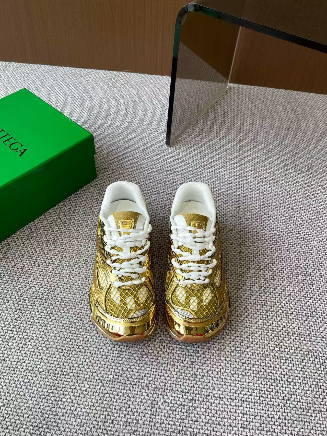 UA Bottega Veneta Orbit Sneaker