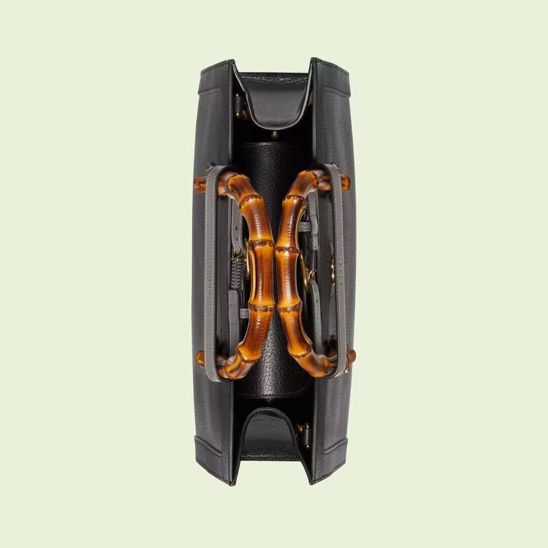 Gucci Diana Tote Bag 35x30x14 cm