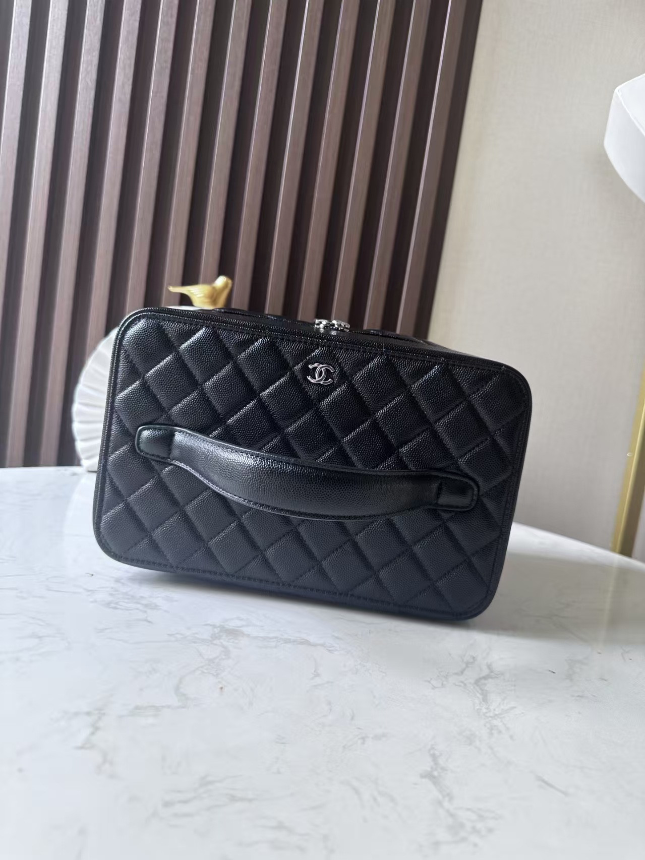 Chanel Quilted Vanity Case Bags 25x16x18cm