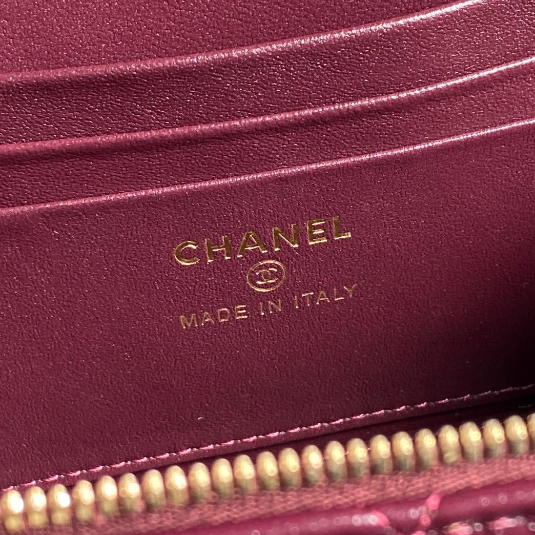 Chanel Clutch With Chain 9.5x 17x 8CM