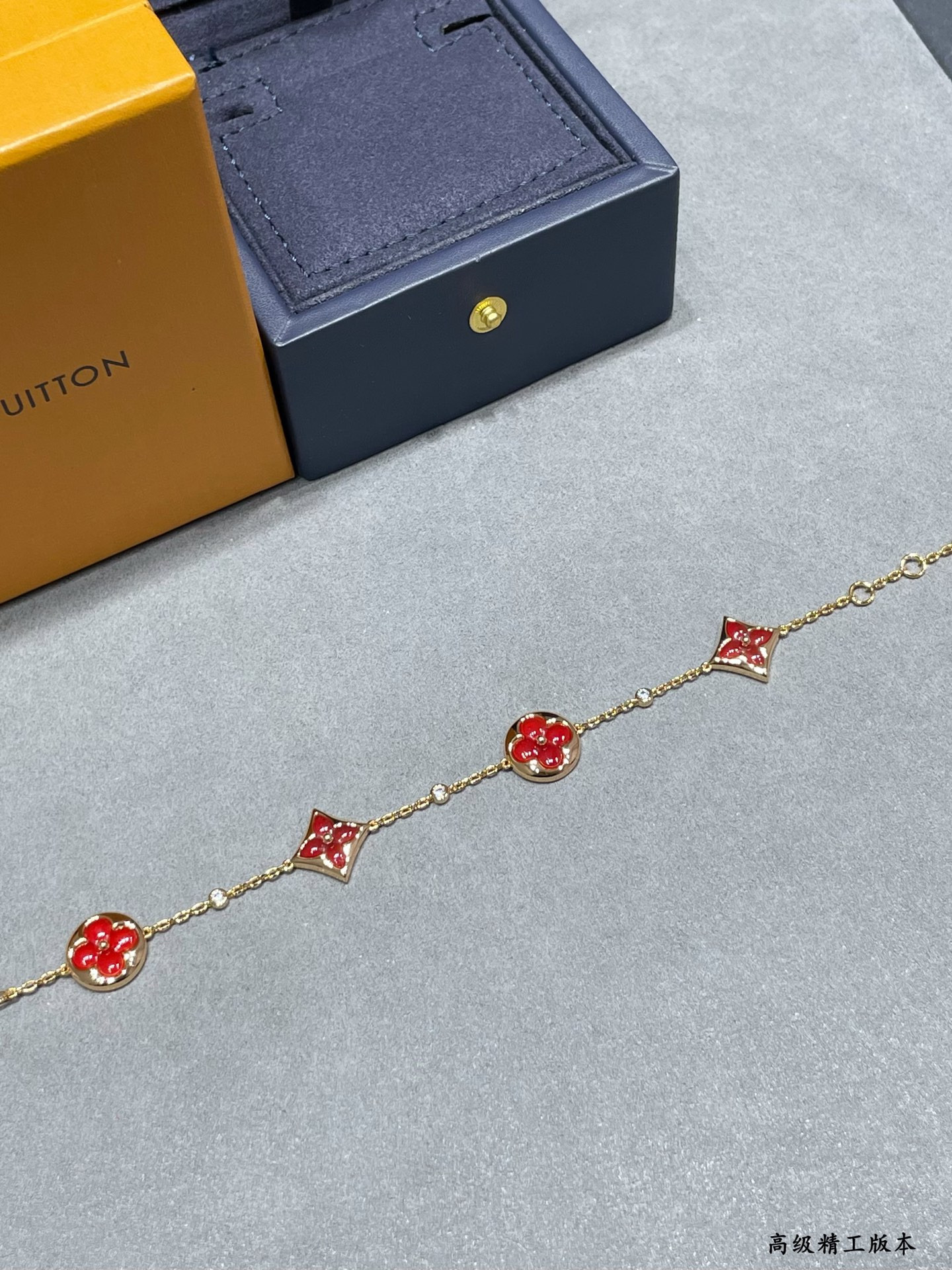 Louis Vuitton Large Red Agate Four Flower Bracelet