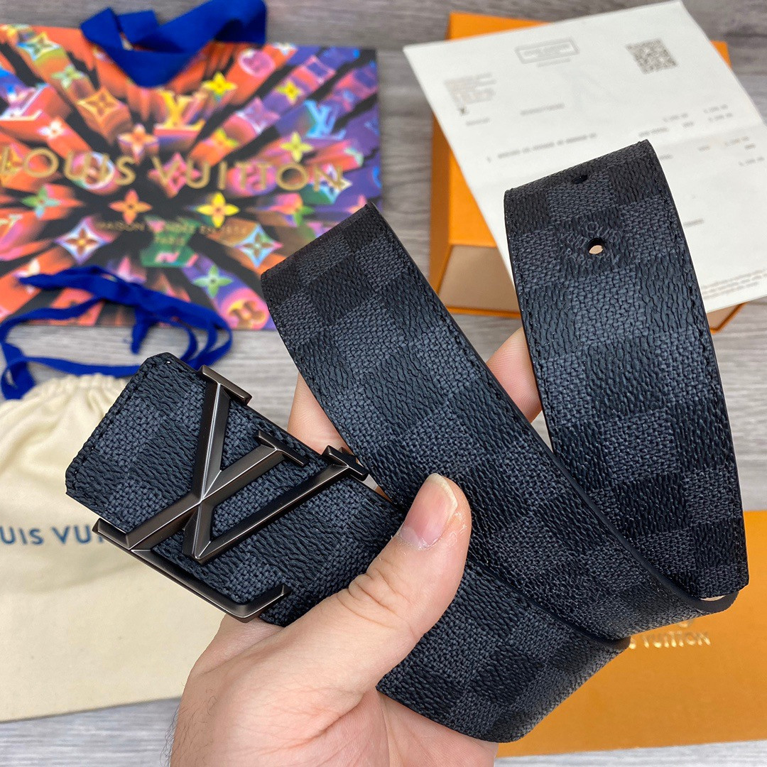 Louis Vuitton Men Belt
