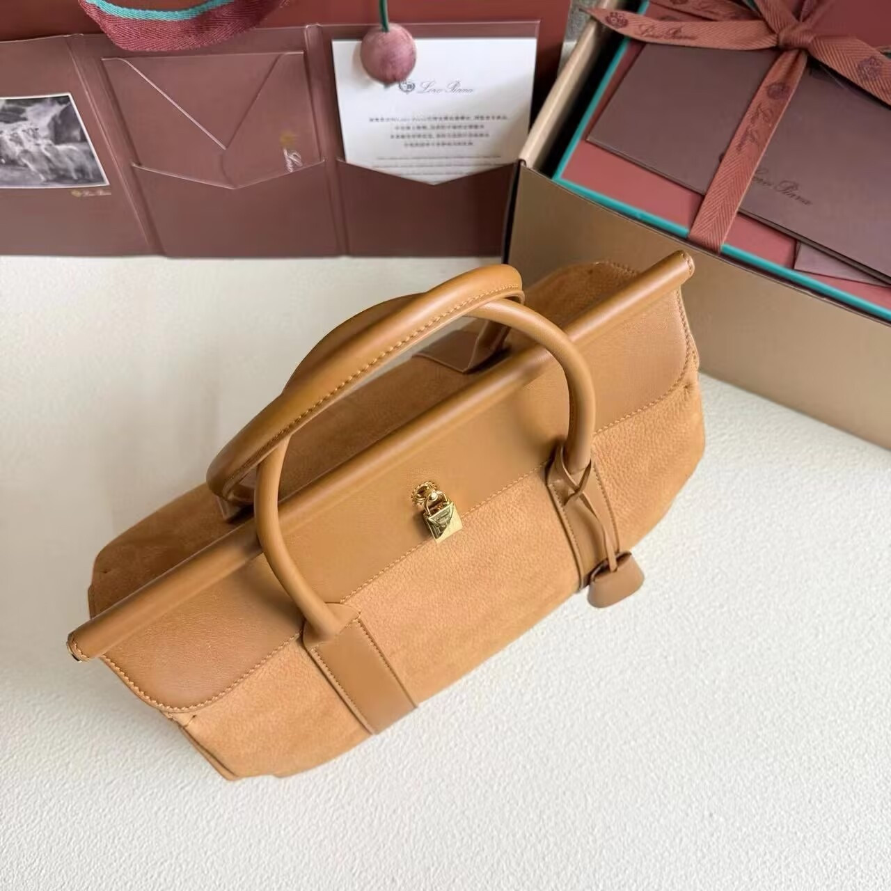 Loro Piana Loom bag L25 25x18x12.5cm