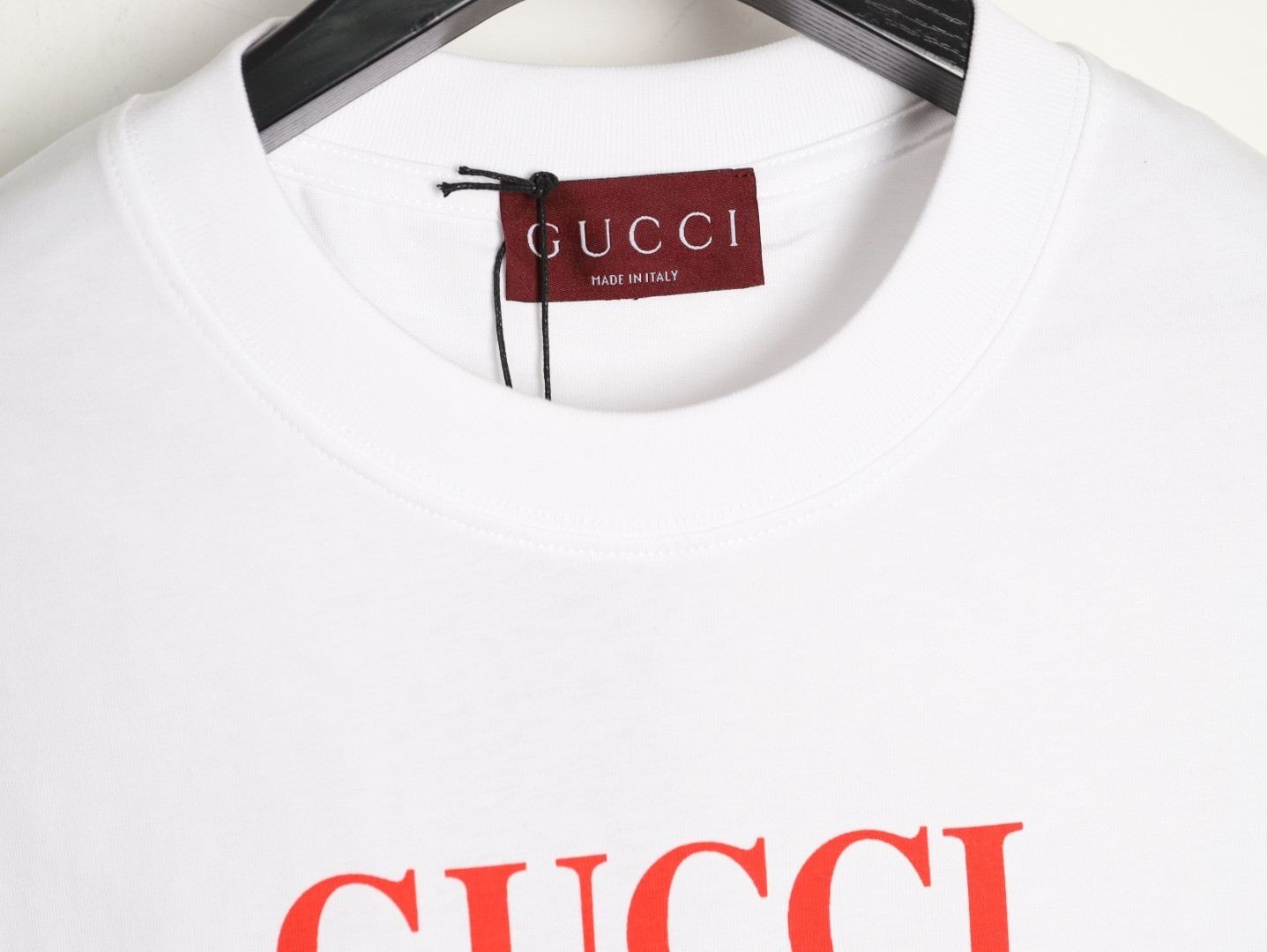 Gucci Long-sleeved T-shirt