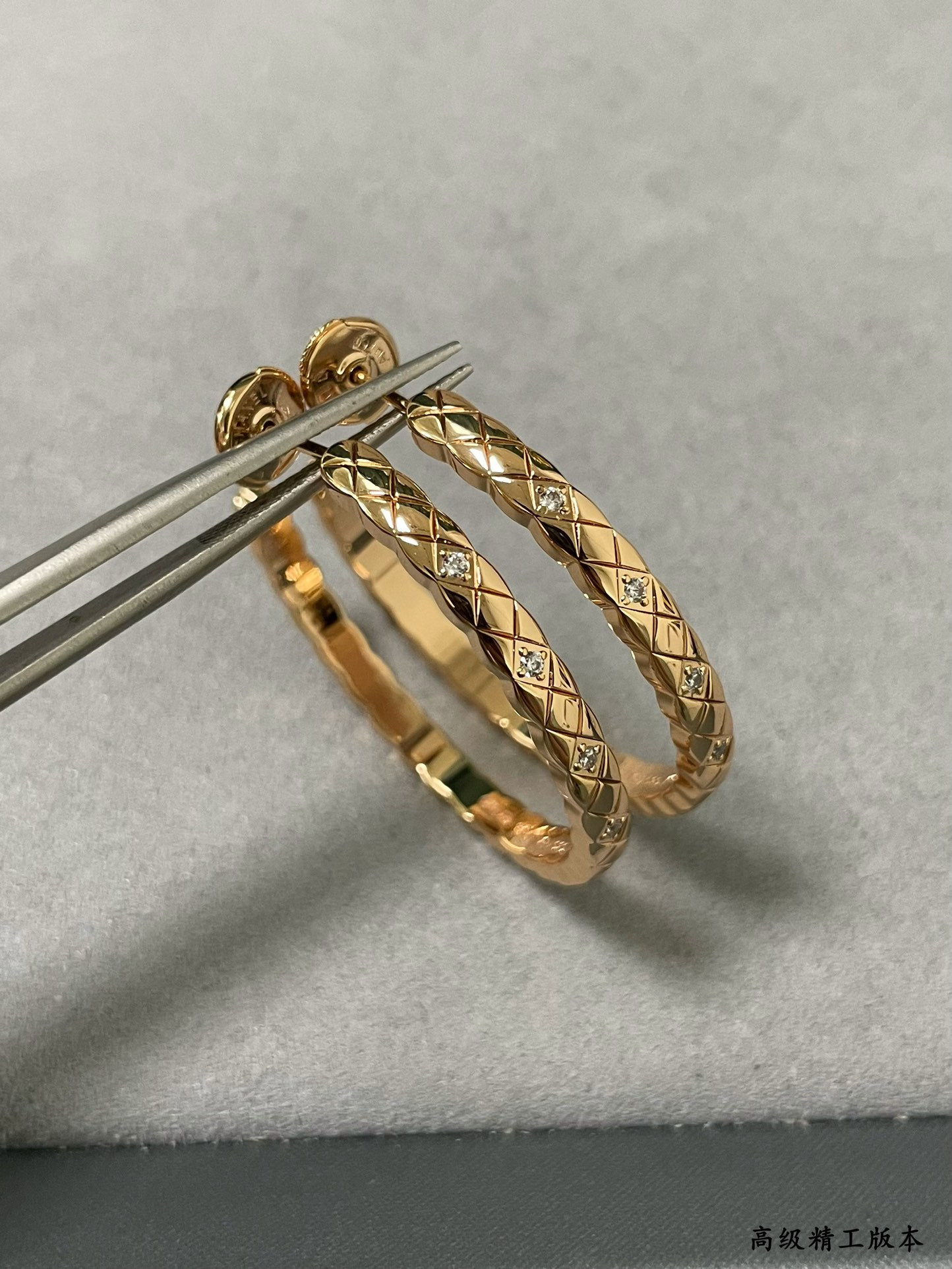 Chanel Large diamond-shaped diamond drill Earrings