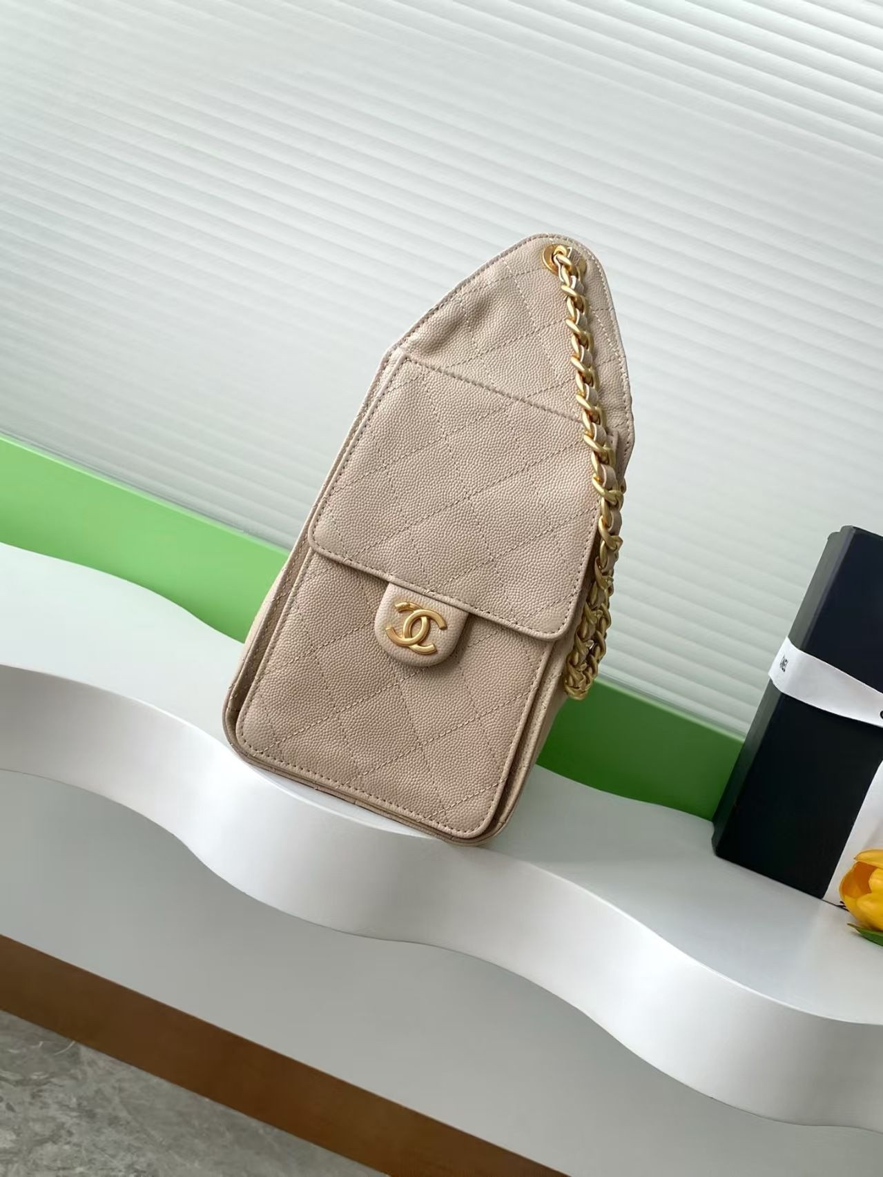 CHANEL 25C Bucket Bag 26x30x14cm