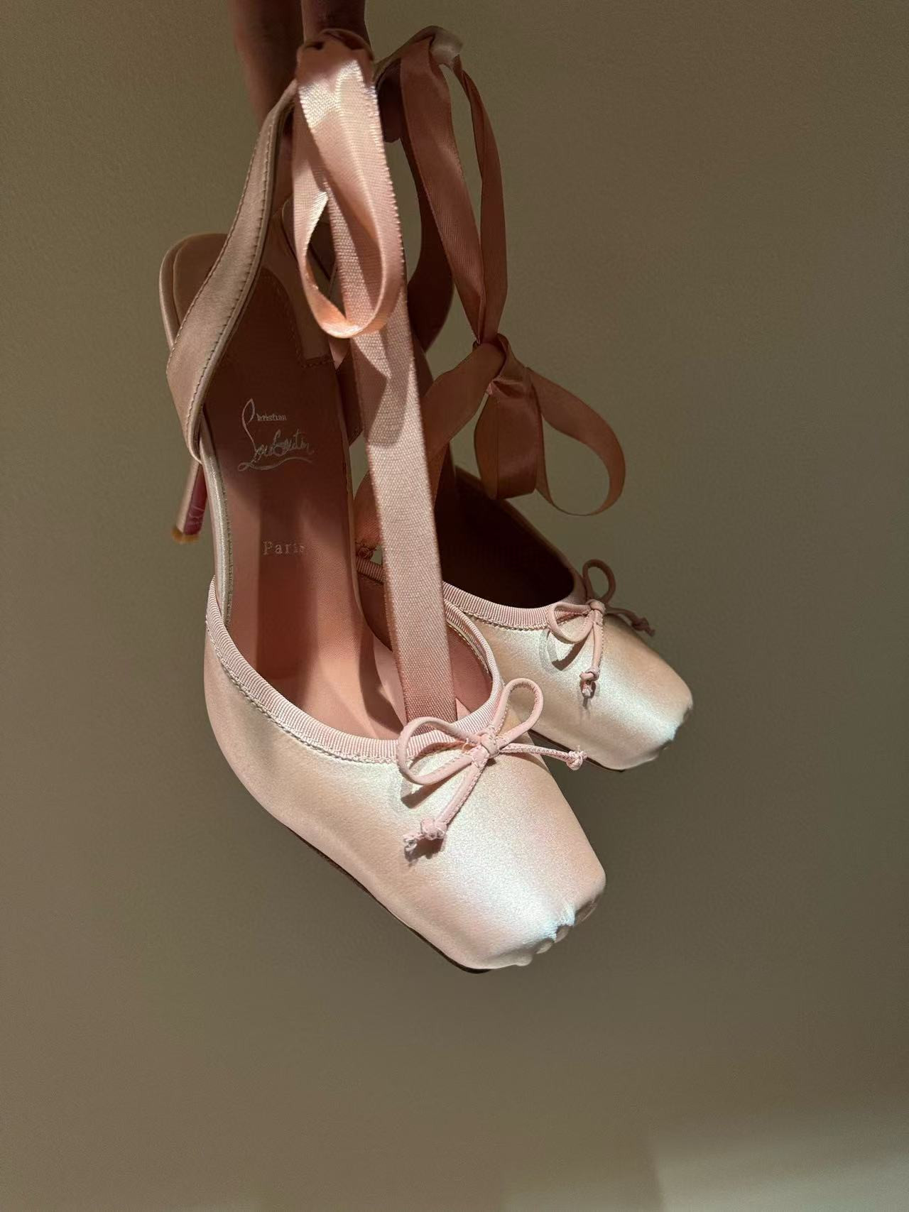 UA CHRISTIAN LOUBOUTIN Shoes