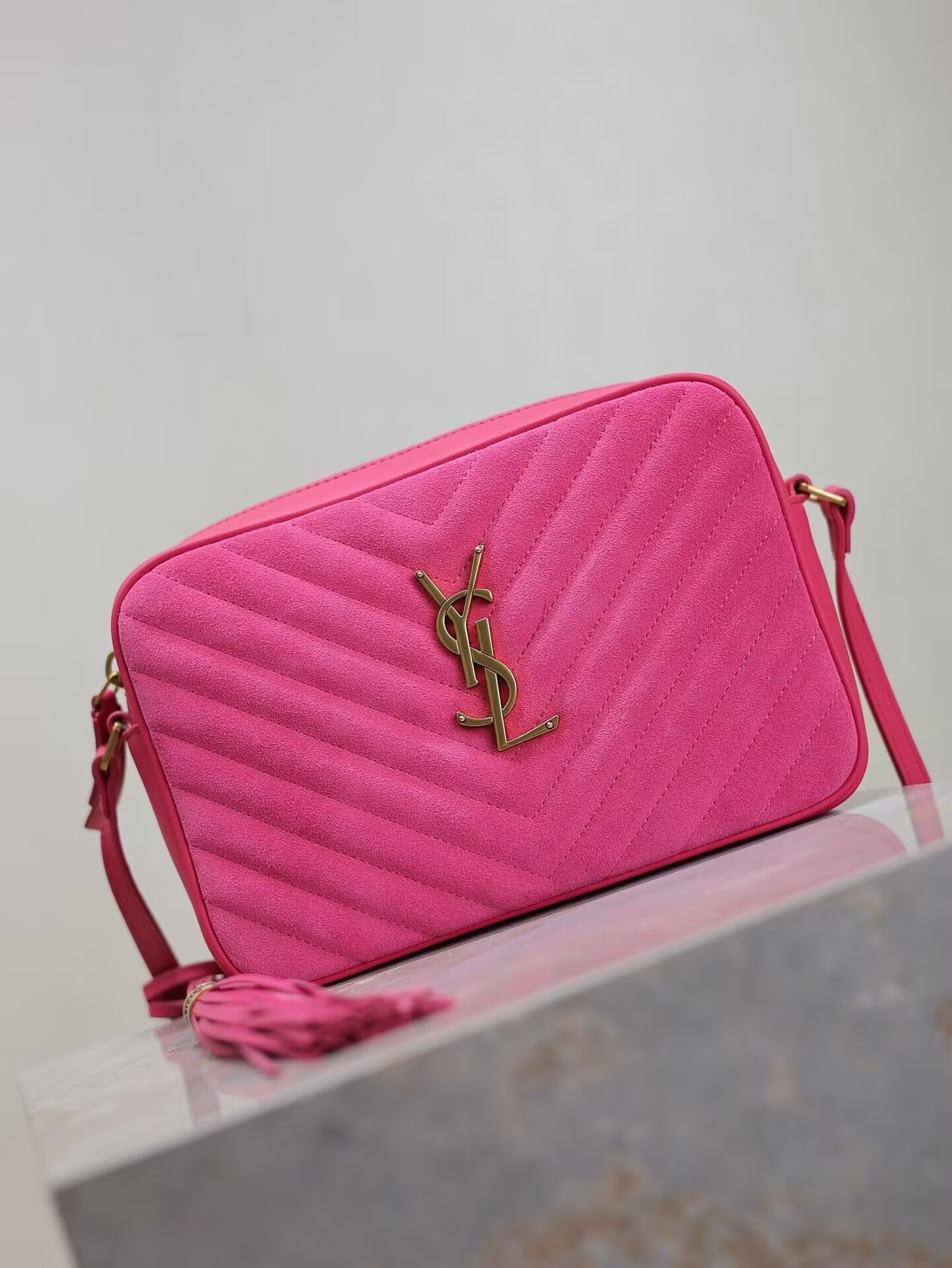 YSL LOULOU Camera Bag 23x16x6cm