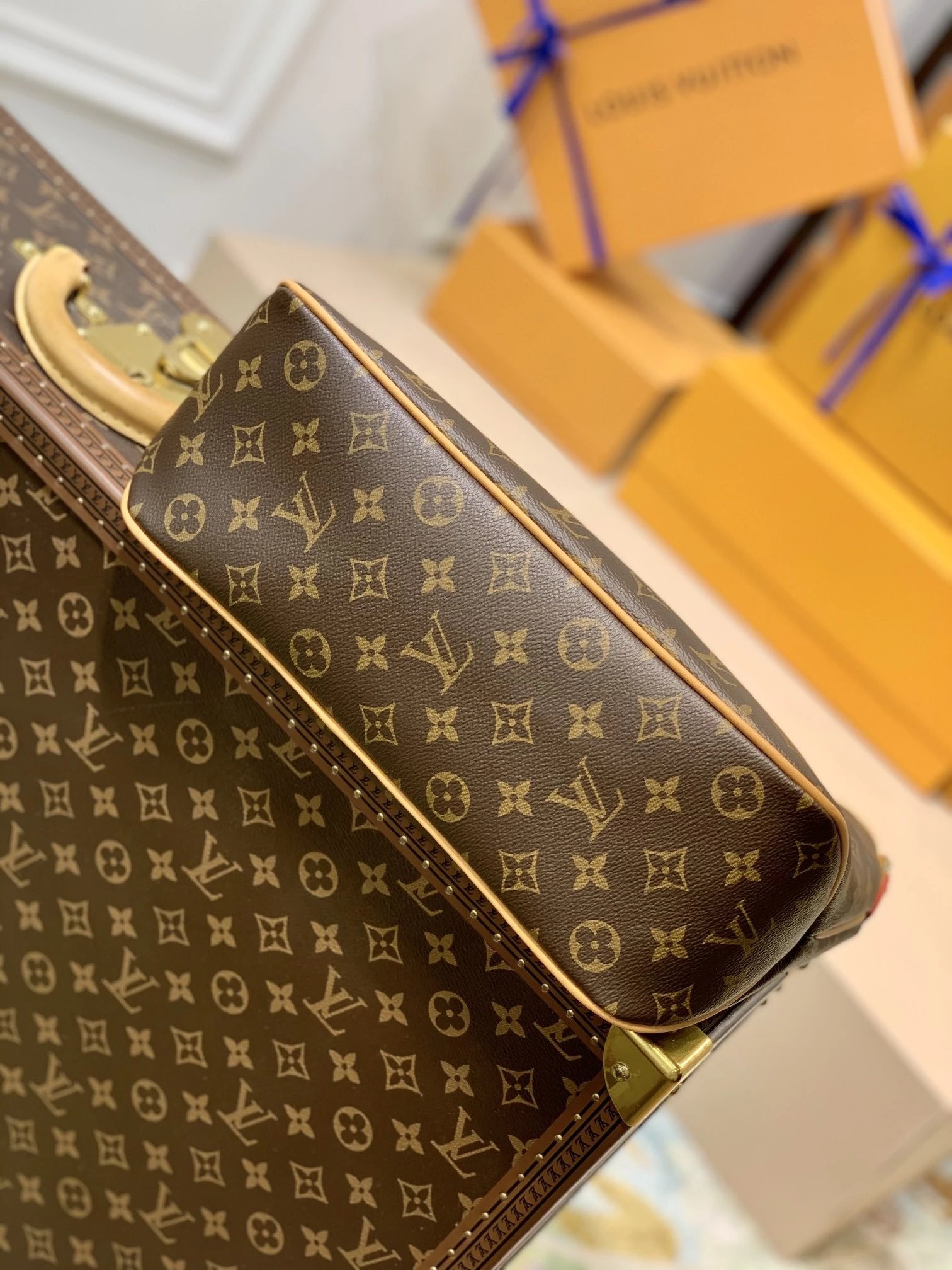 LOUIS VUITTON LV GRACEFUL PM M50155 36.5cm