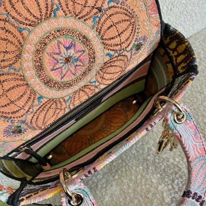 DIOR MEDIUM LADY D-LITE BAG