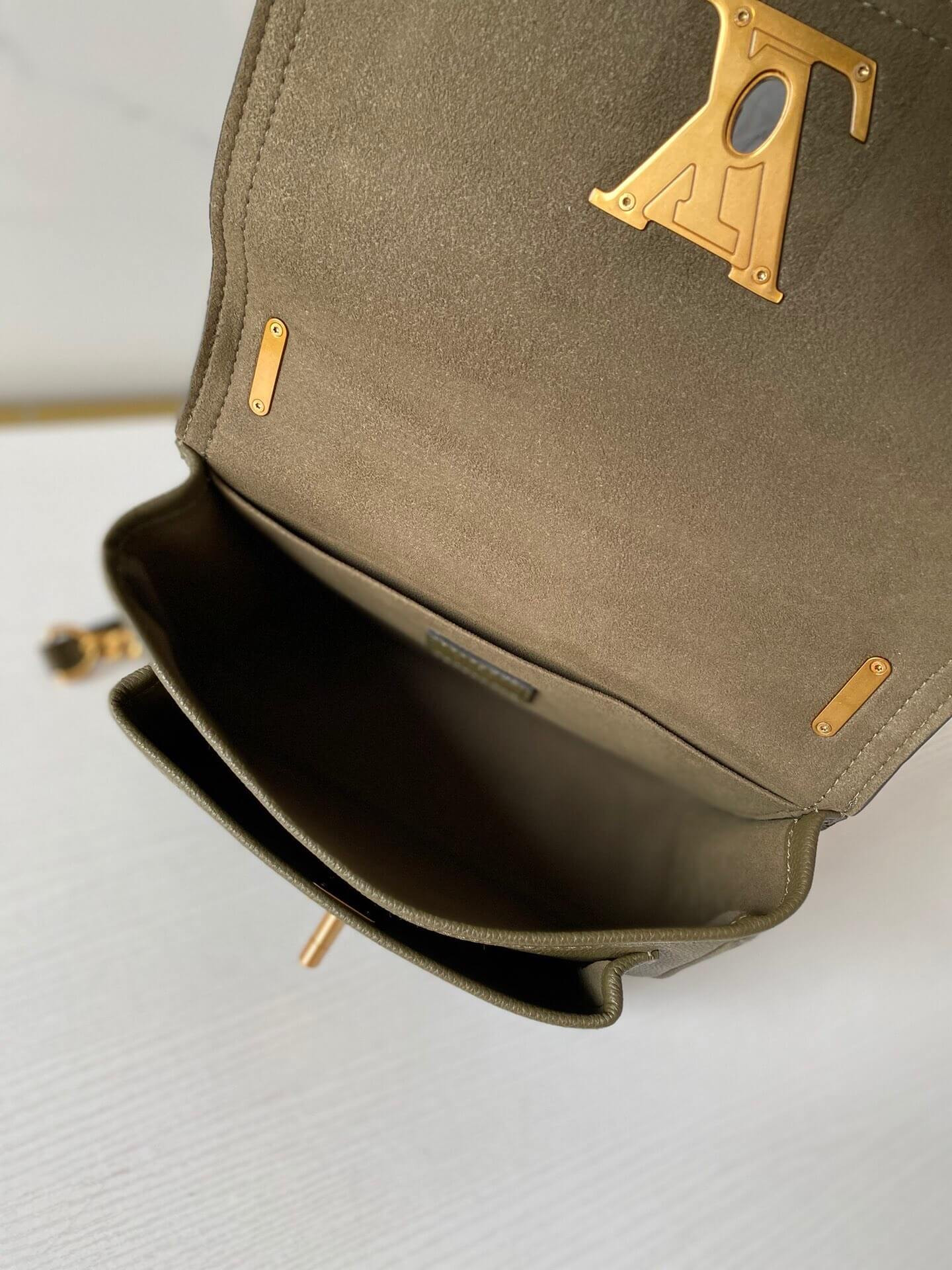 LOCKME CHAIN PM M57067