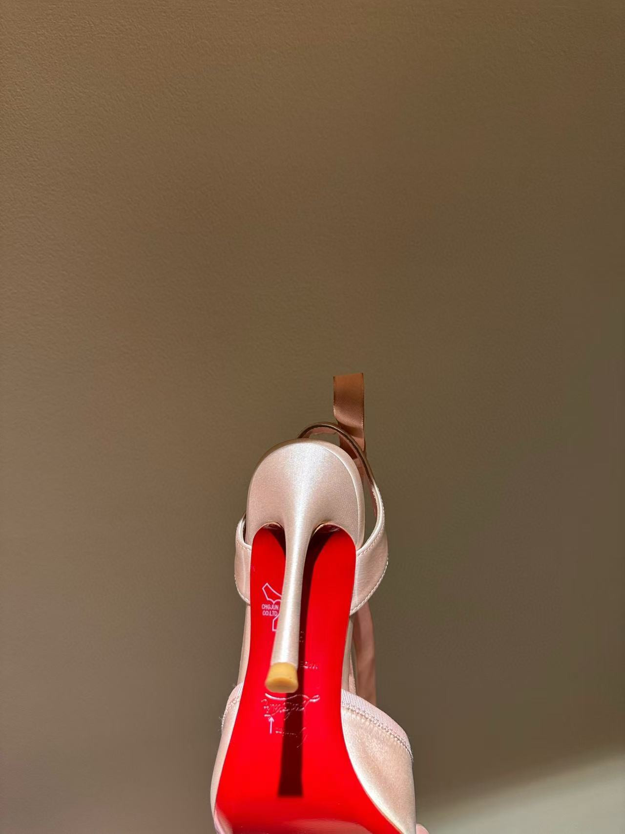 UA CHRISTIAN LOUBOUTIN Shoes