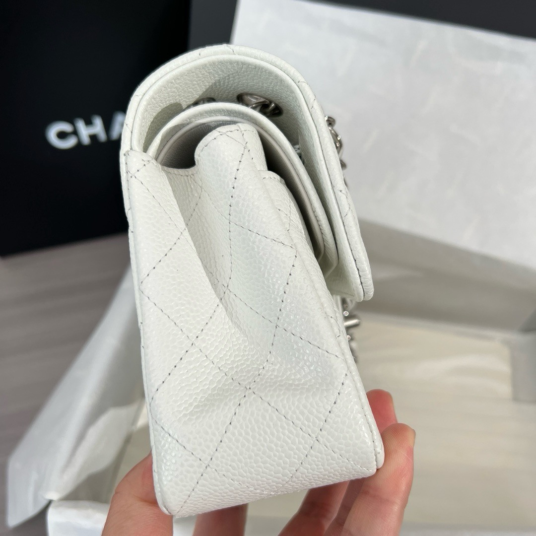 Chanel CF medium size 25cm 6×9.9×2.5 in