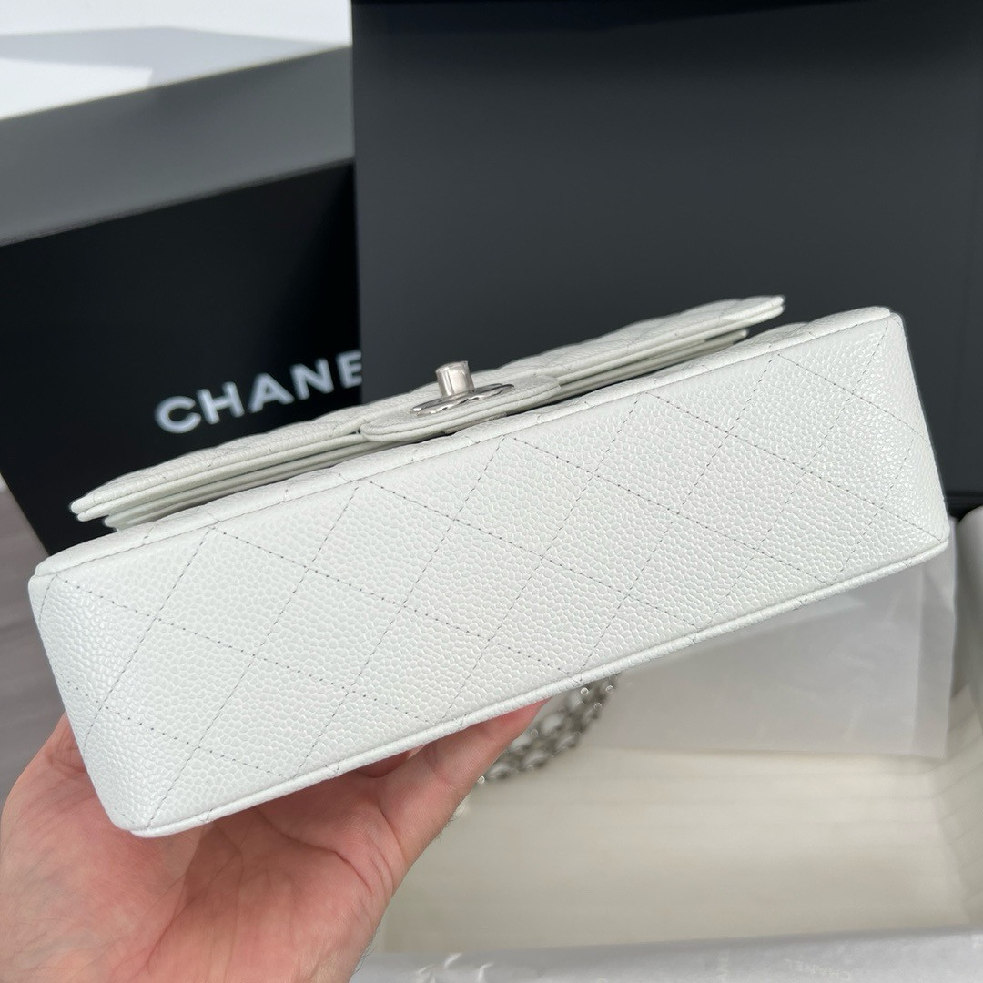 Chanel CF medium size 25cm 6×9.9×2.5 in