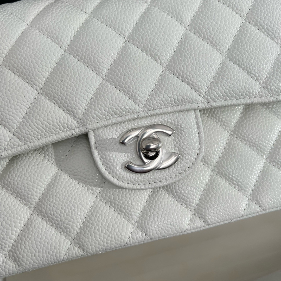 Chanel CF medium size 25cm 6×9.9×2.5 in