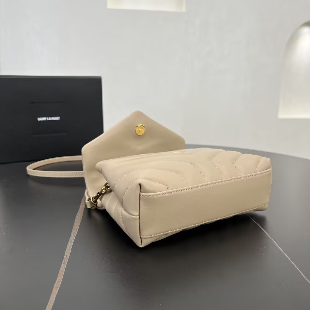 YSL TOY LOULOU IN QUILTED LEATHER 7.9 X 5.5 X 3 INCHES