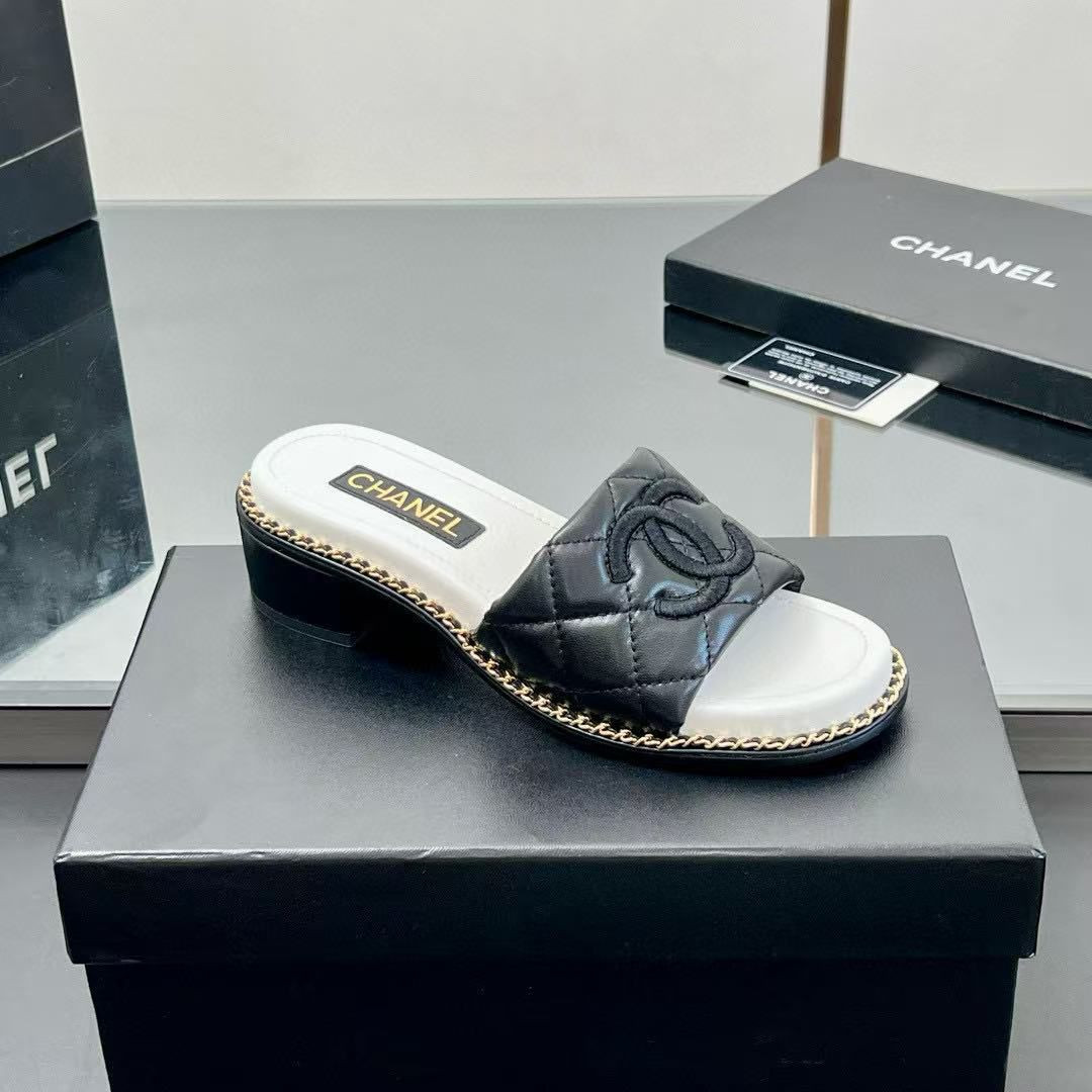 UA Chanel mules