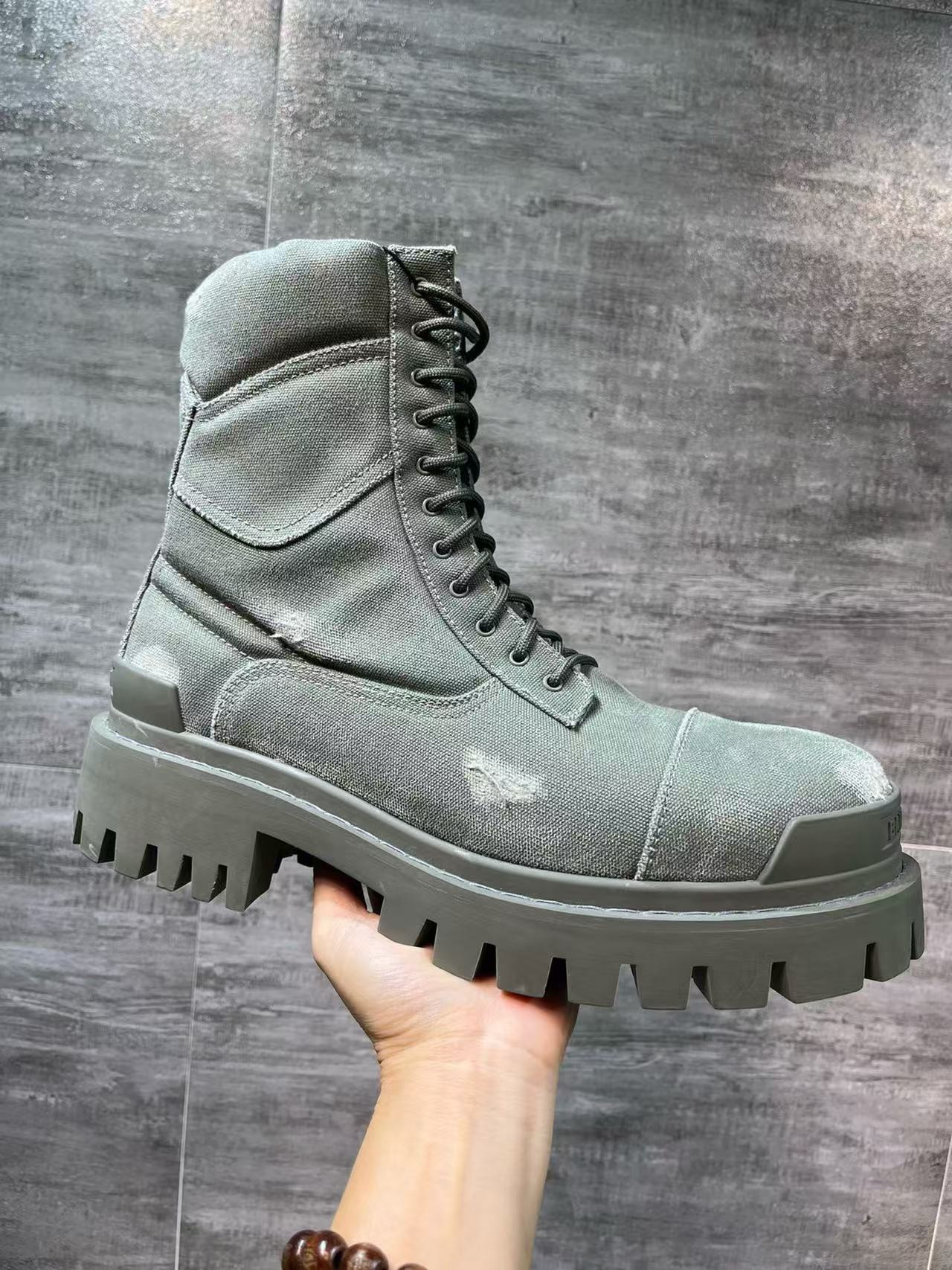 UA Balenciaga MEN