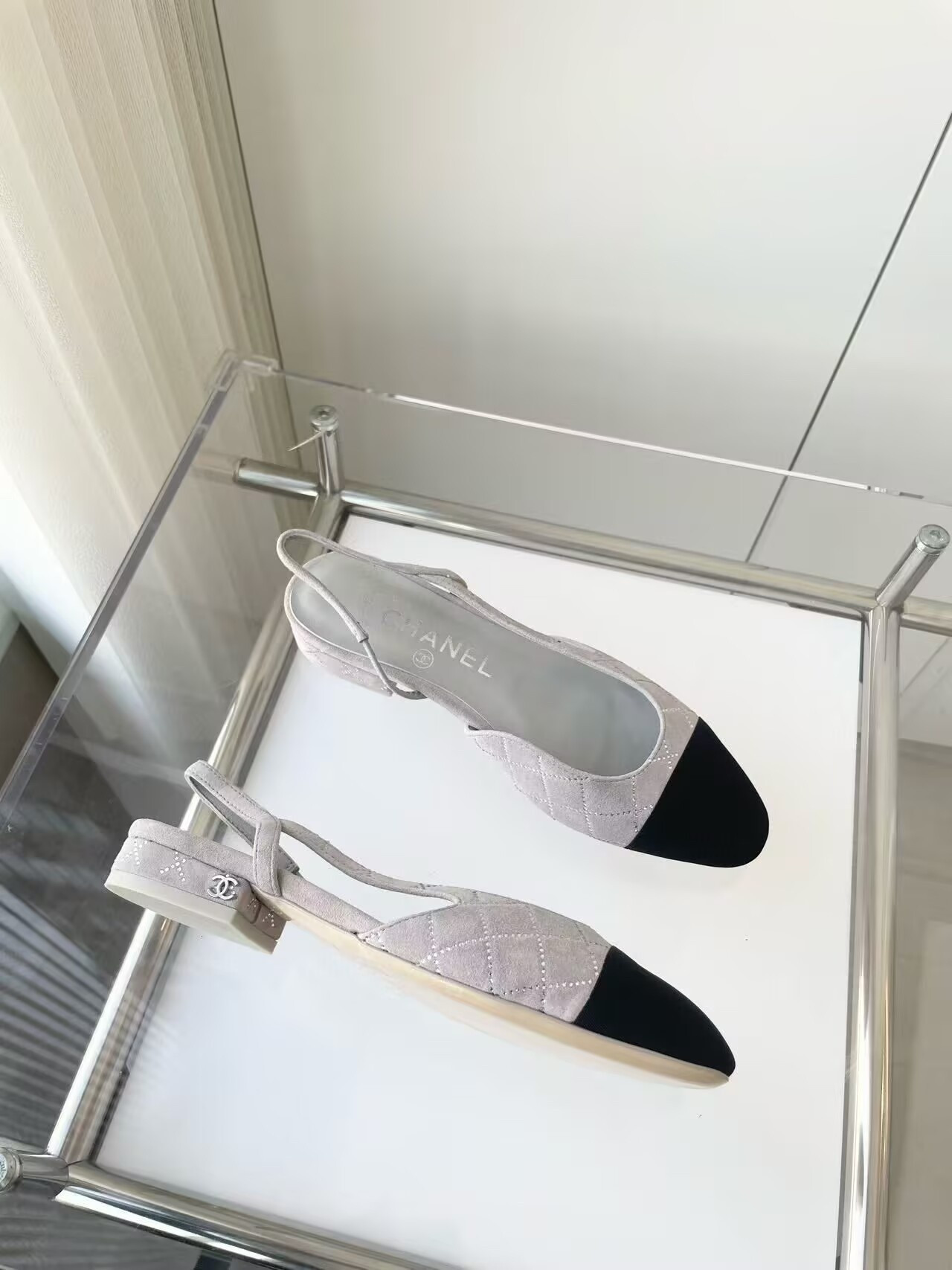 UA CHANEL SLINGBACKS FLAT