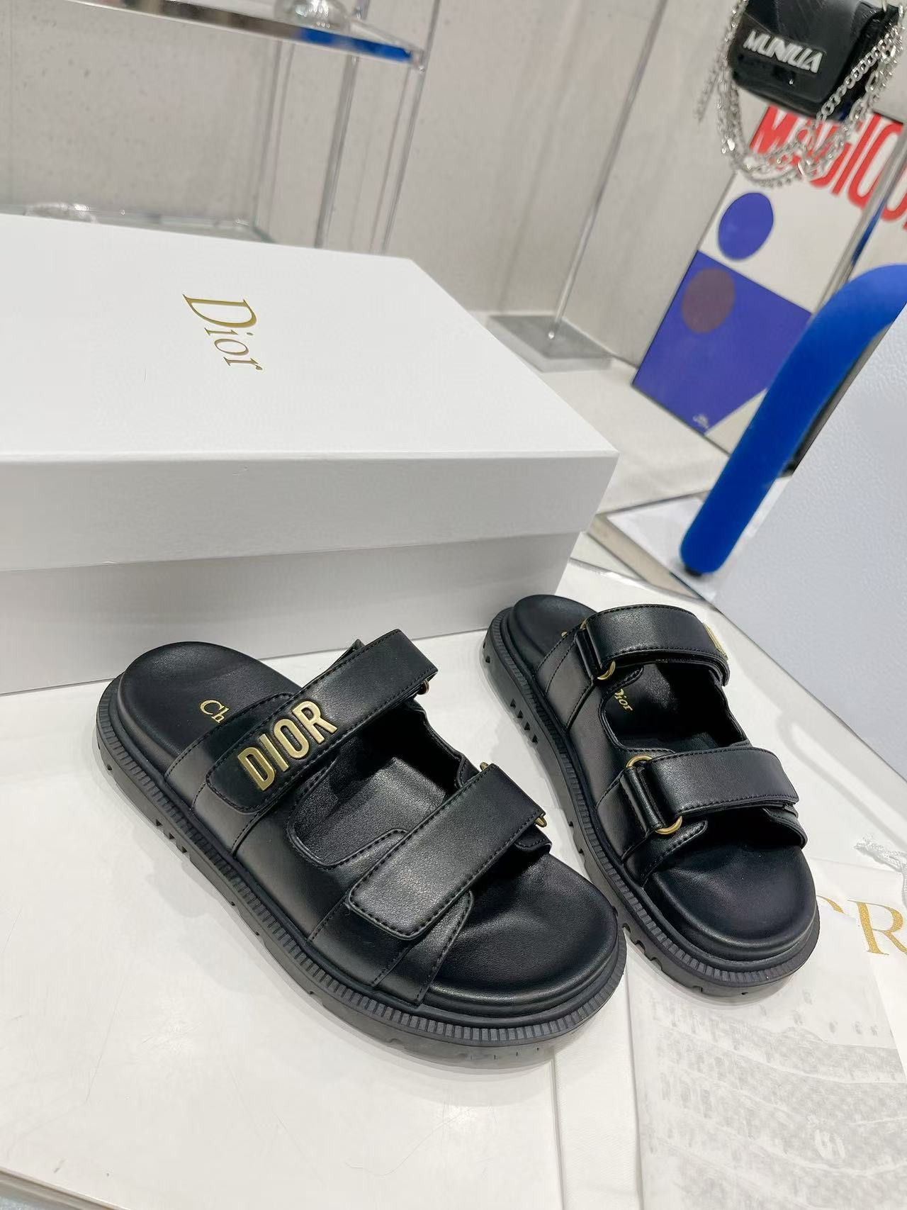 UA DIOR DIORACT SANDAL