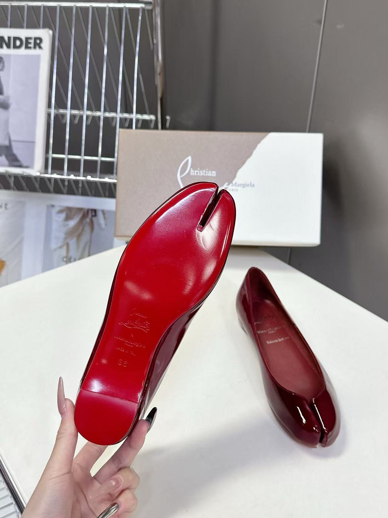 UA Christian Louboutin Marlougiela Ballerinas Patent calf leather