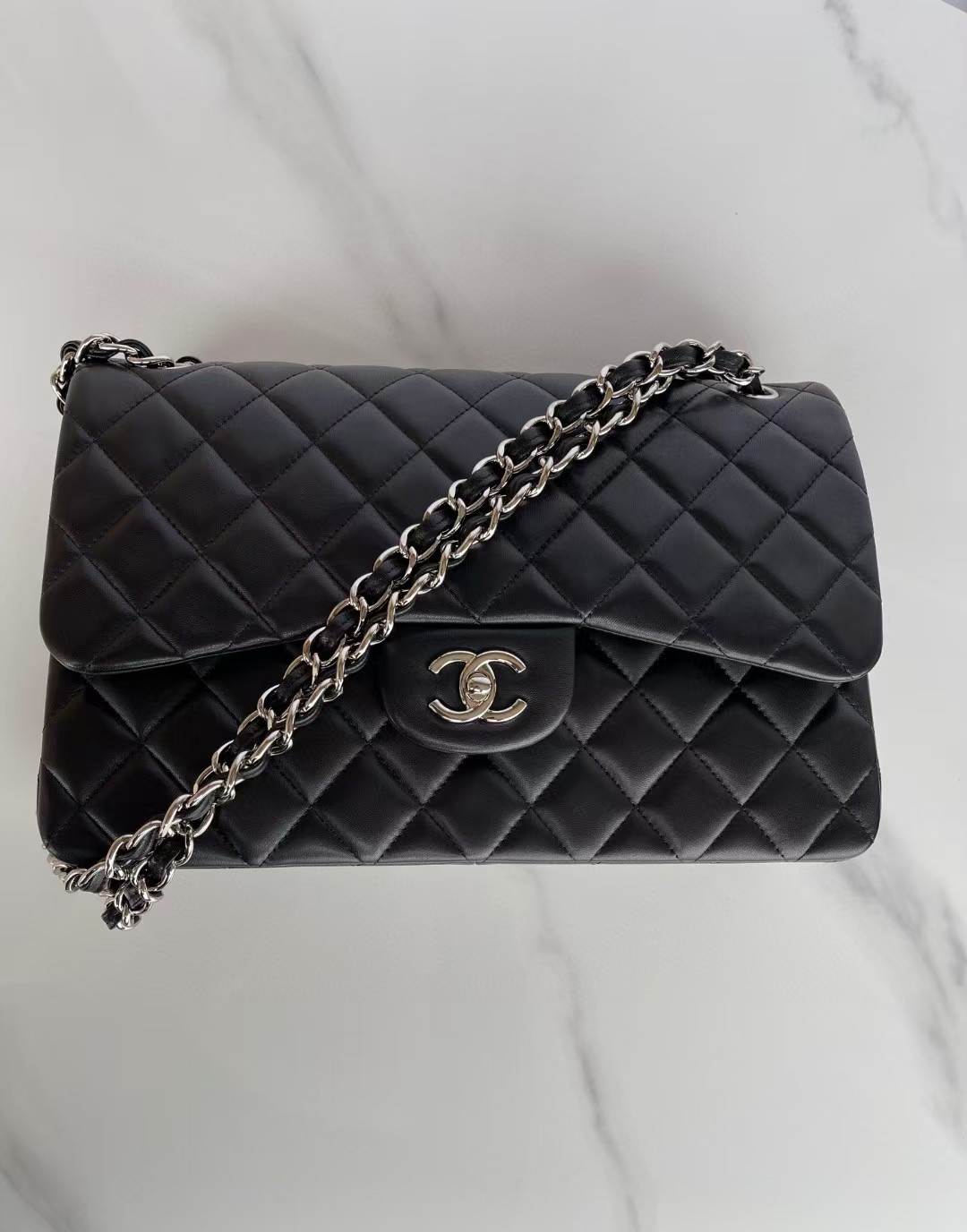 Chanel Classic Flap Jumbo 30cm CF shiny black 19.5×30×10cm