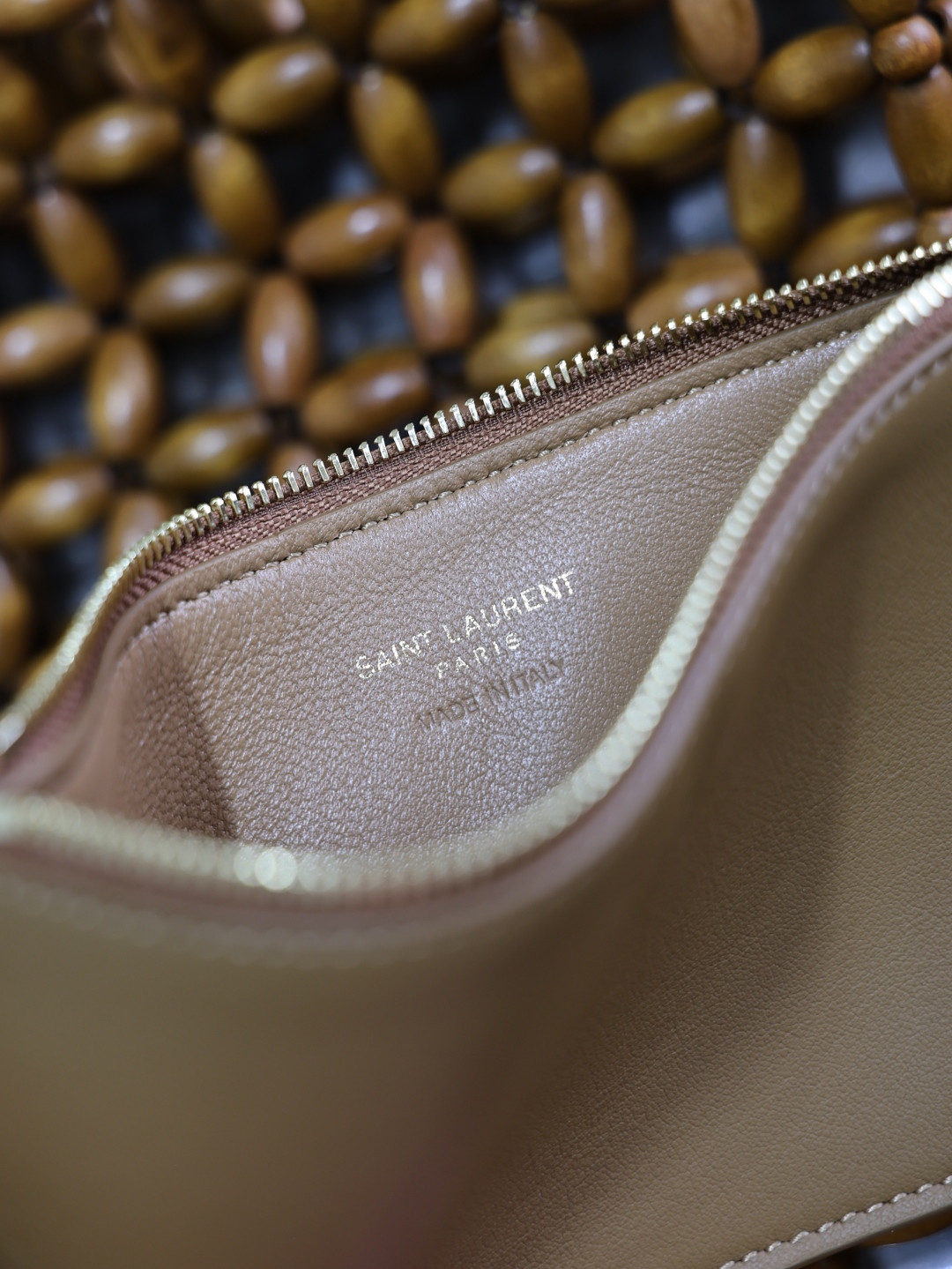 YSL LE 5 à 7 large in wood beads 30x35x10cm