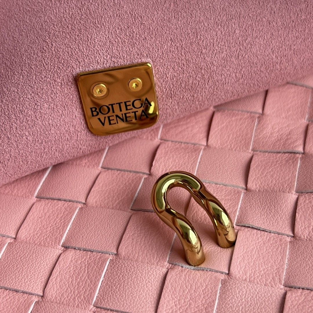 Bottega Veneta Large Ciao Ciao 32x41.5x14.5cm