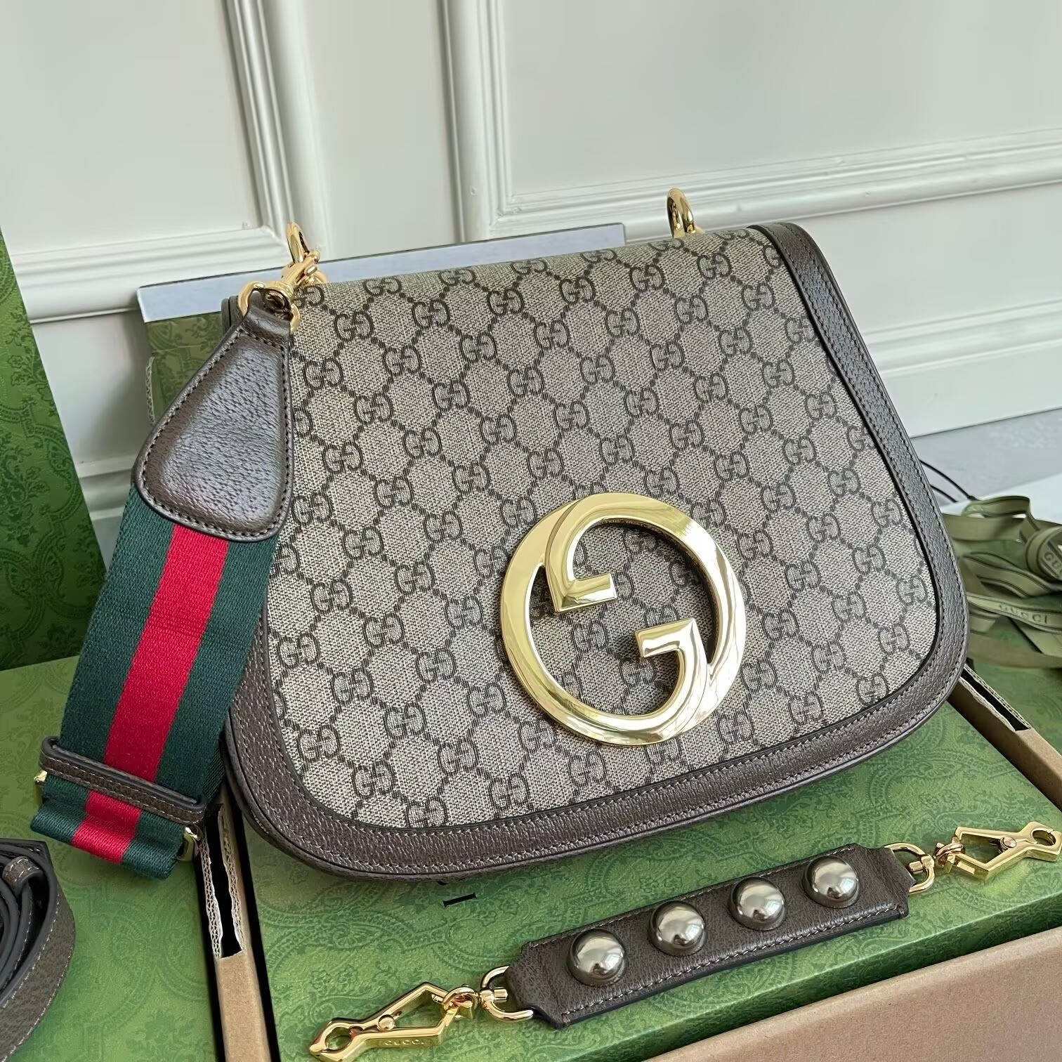 GUCCI BLONDIE TOP HANDLE BAG 29x22x7cm