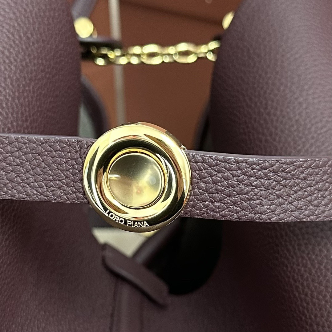 Loro Piana Large Ghiera Shopper 40 X 26 X 18CM