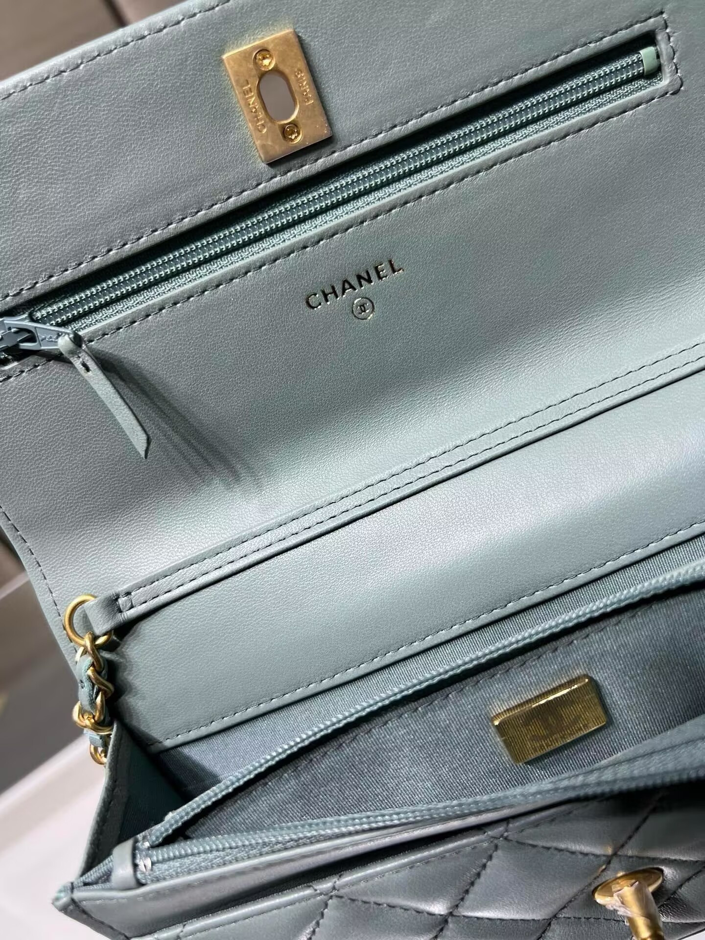 Chanel 25SS woc AP1450 19cm