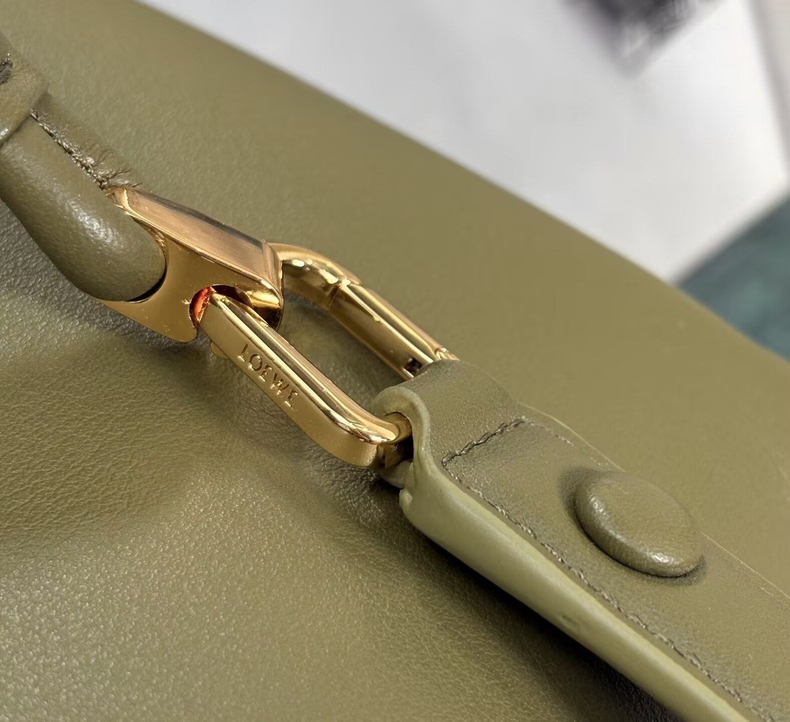 Loewe Medium Madrid bag in supple calfskin 28.5x11x23cm