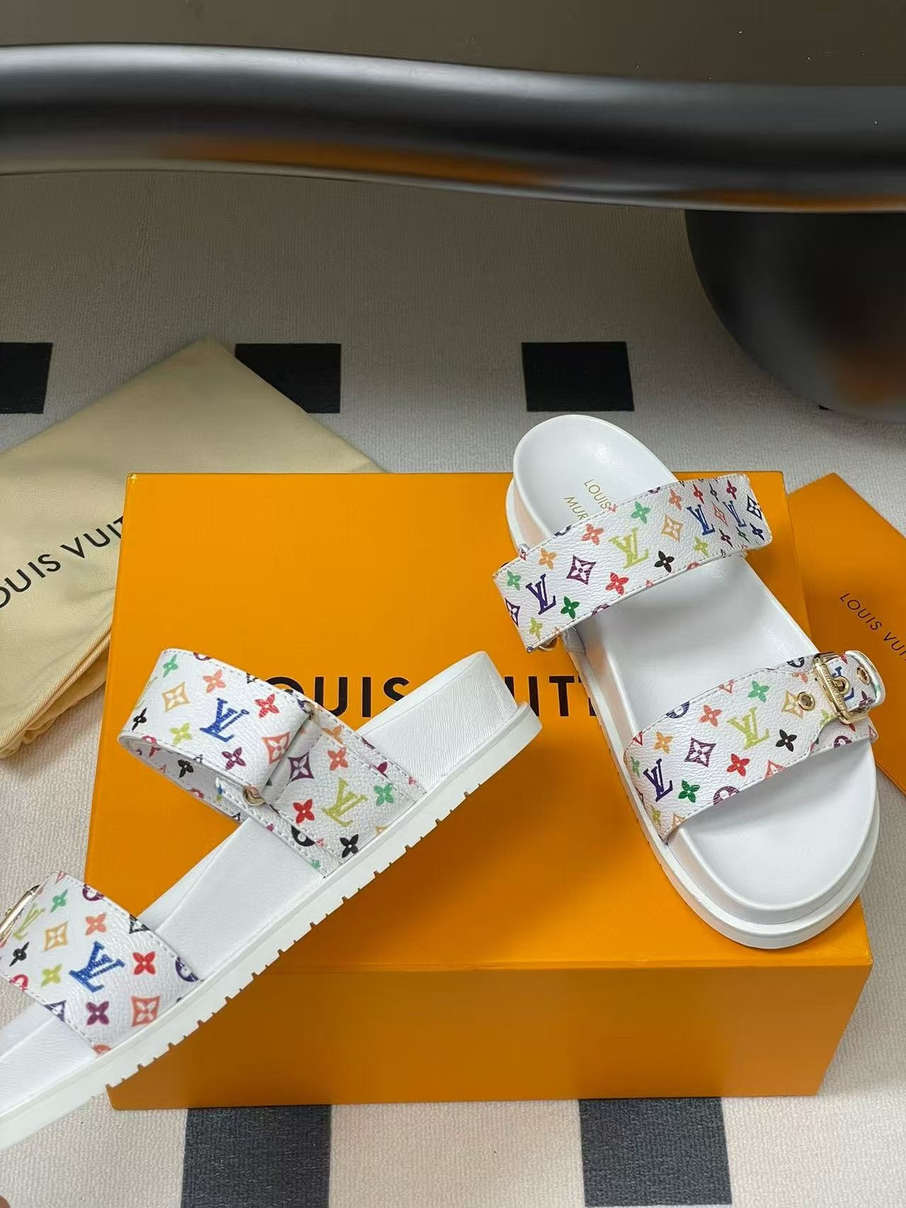 UA LV x TM Bom Dia Flat Comfort Mule