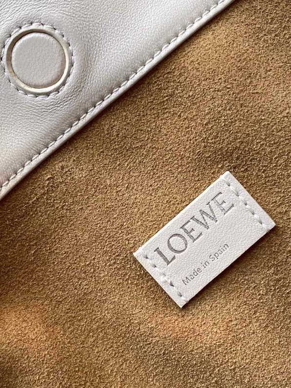 LOEWE Medium Flamenco purse in mellow nappa lambskin 30x10.5x20cm